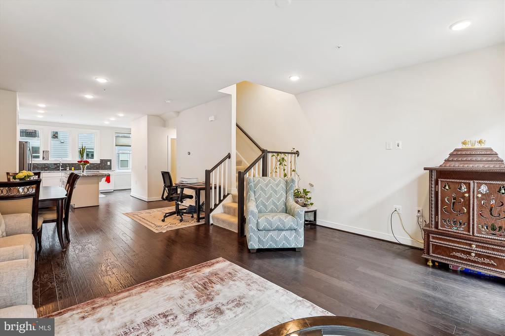 13358 SHERWOOD PARK LANE