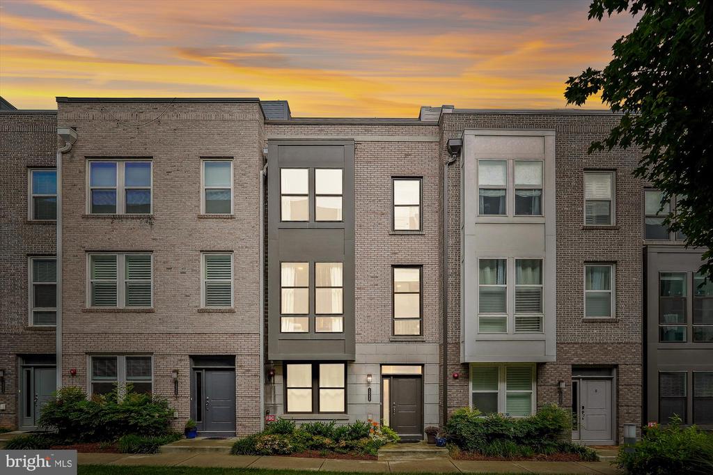 13358 SHERWOOD PARK LANE