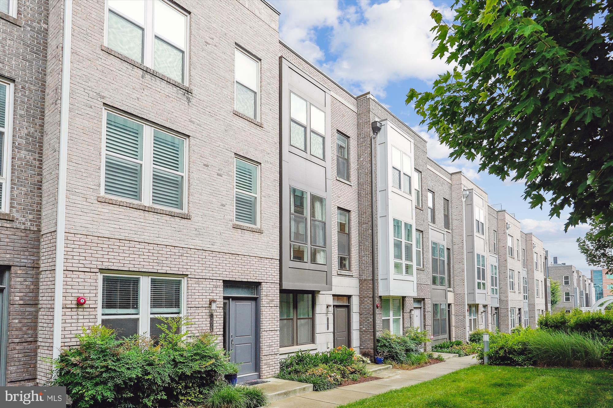 13358 SHERWOOD PARK LANE