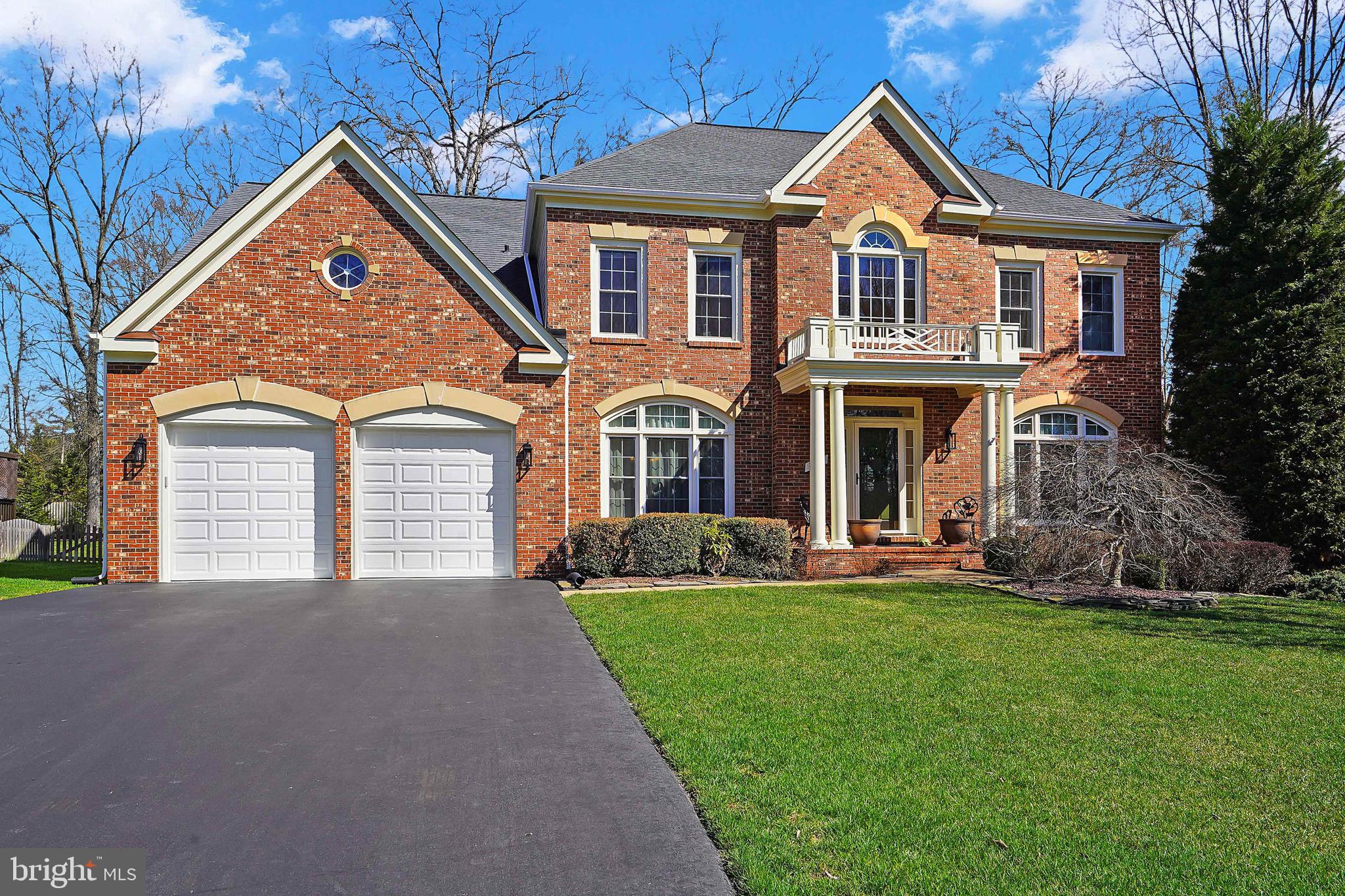 7366 HUNTERS OAK COURT