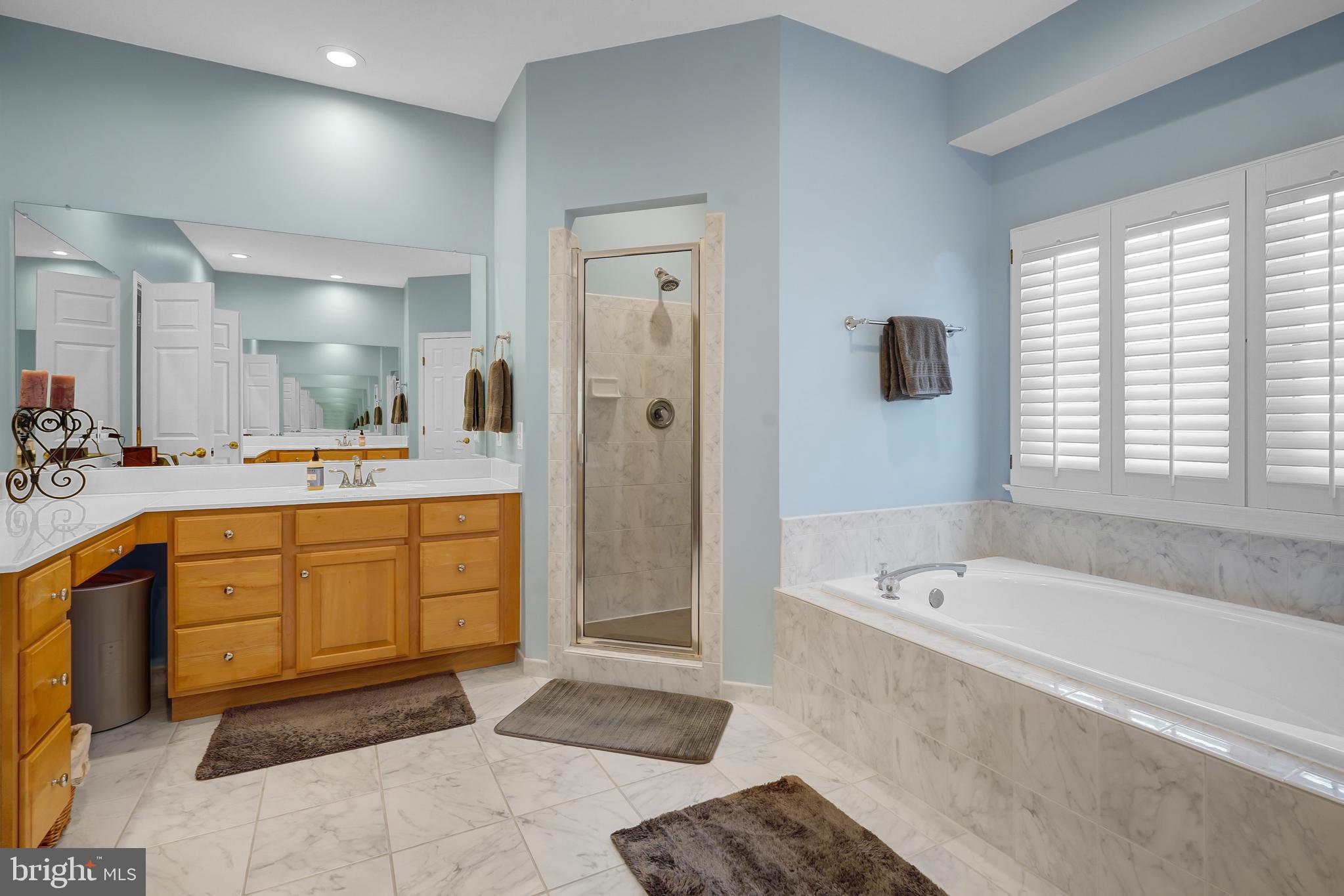 7366 HUNTERS OAK COURT