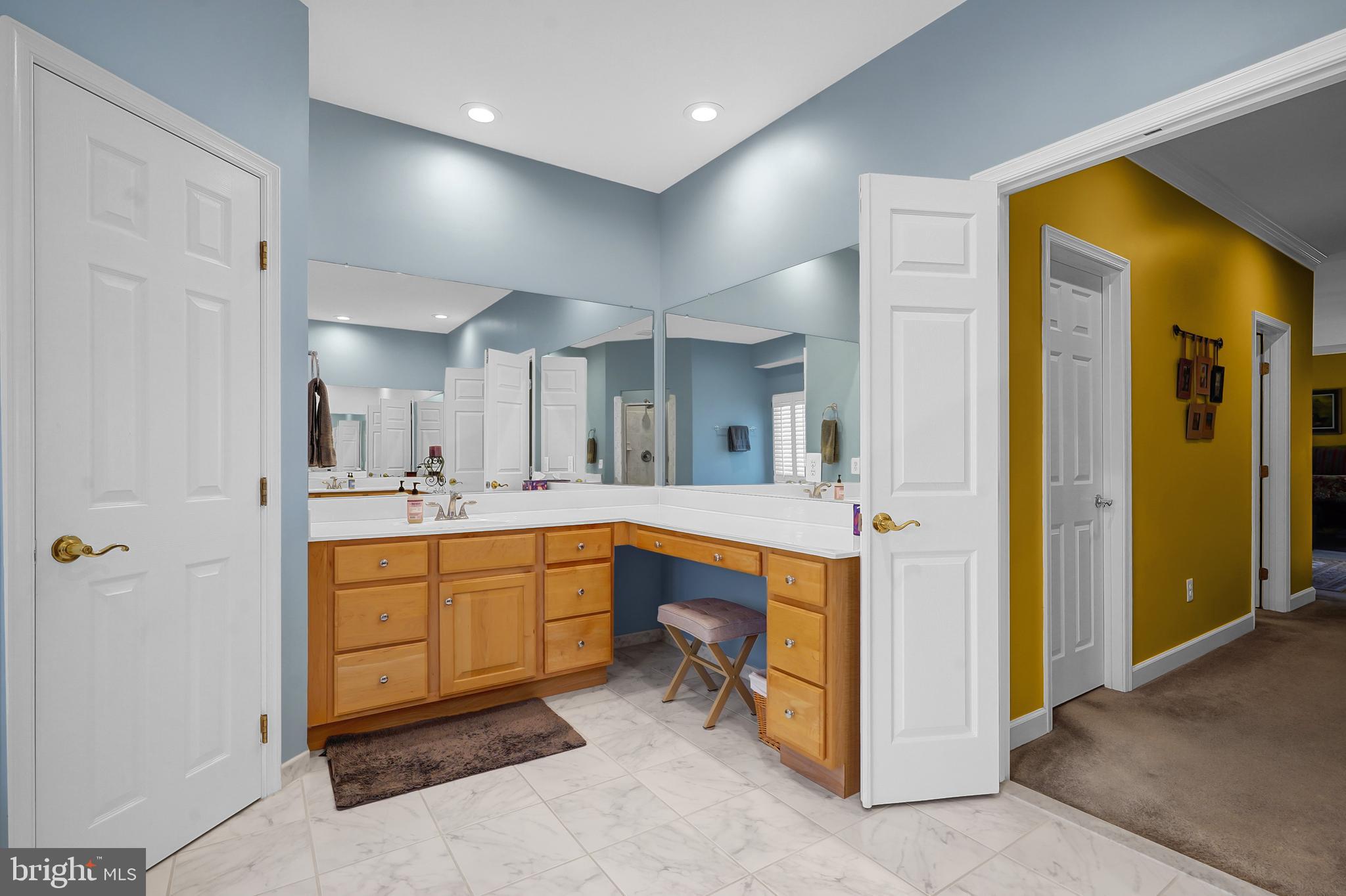 7366 HUNTERS OAK COURT