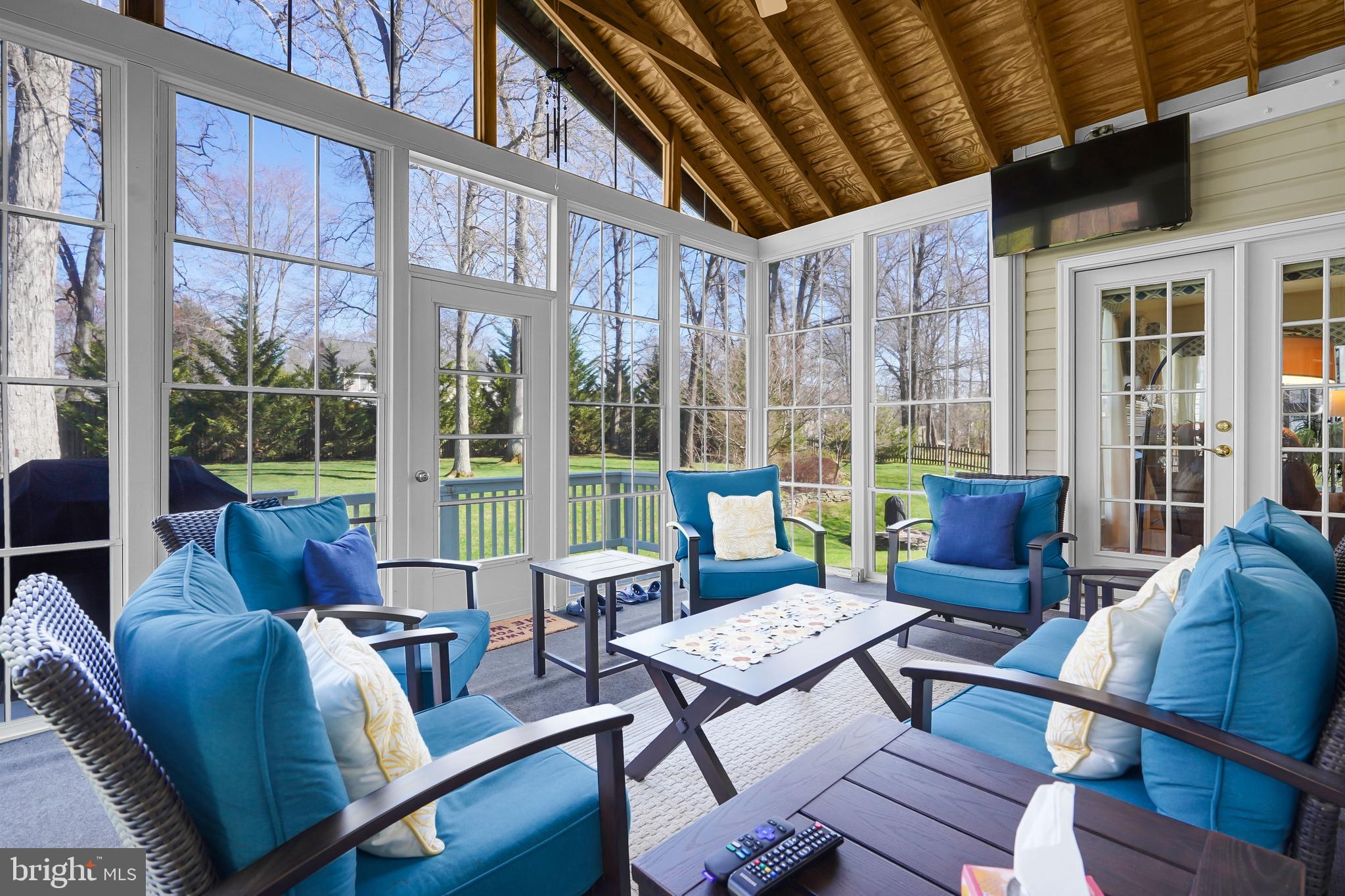 7366 HUNTERS OAK COURT