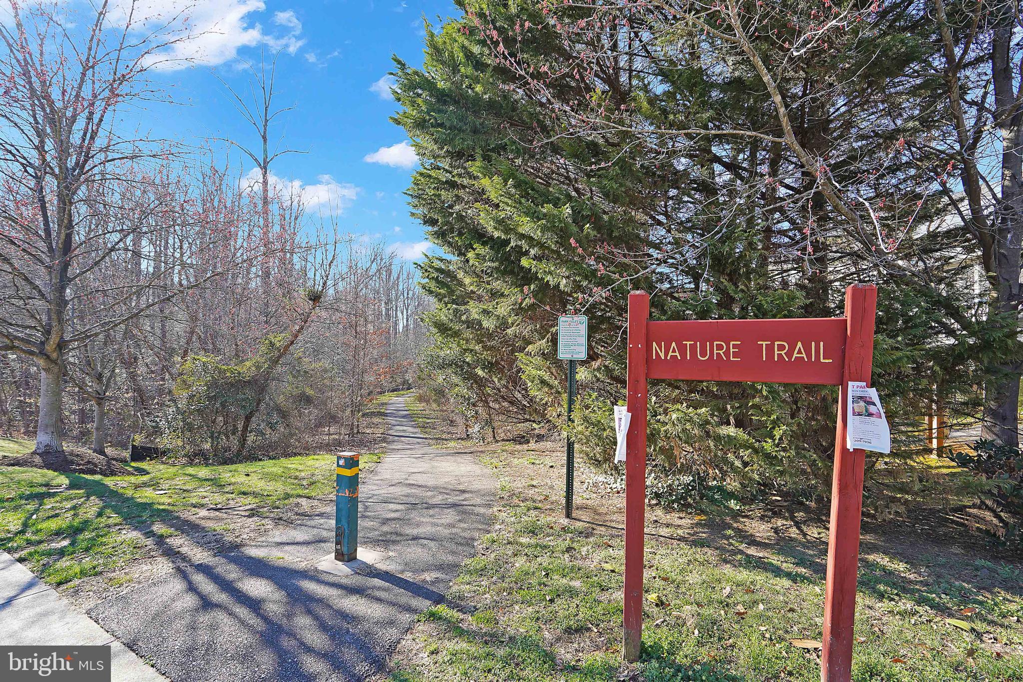 7366 HUNTERS OAK COURT