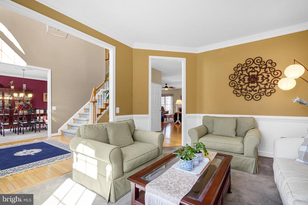 7366 HUNTERS OAK COURT