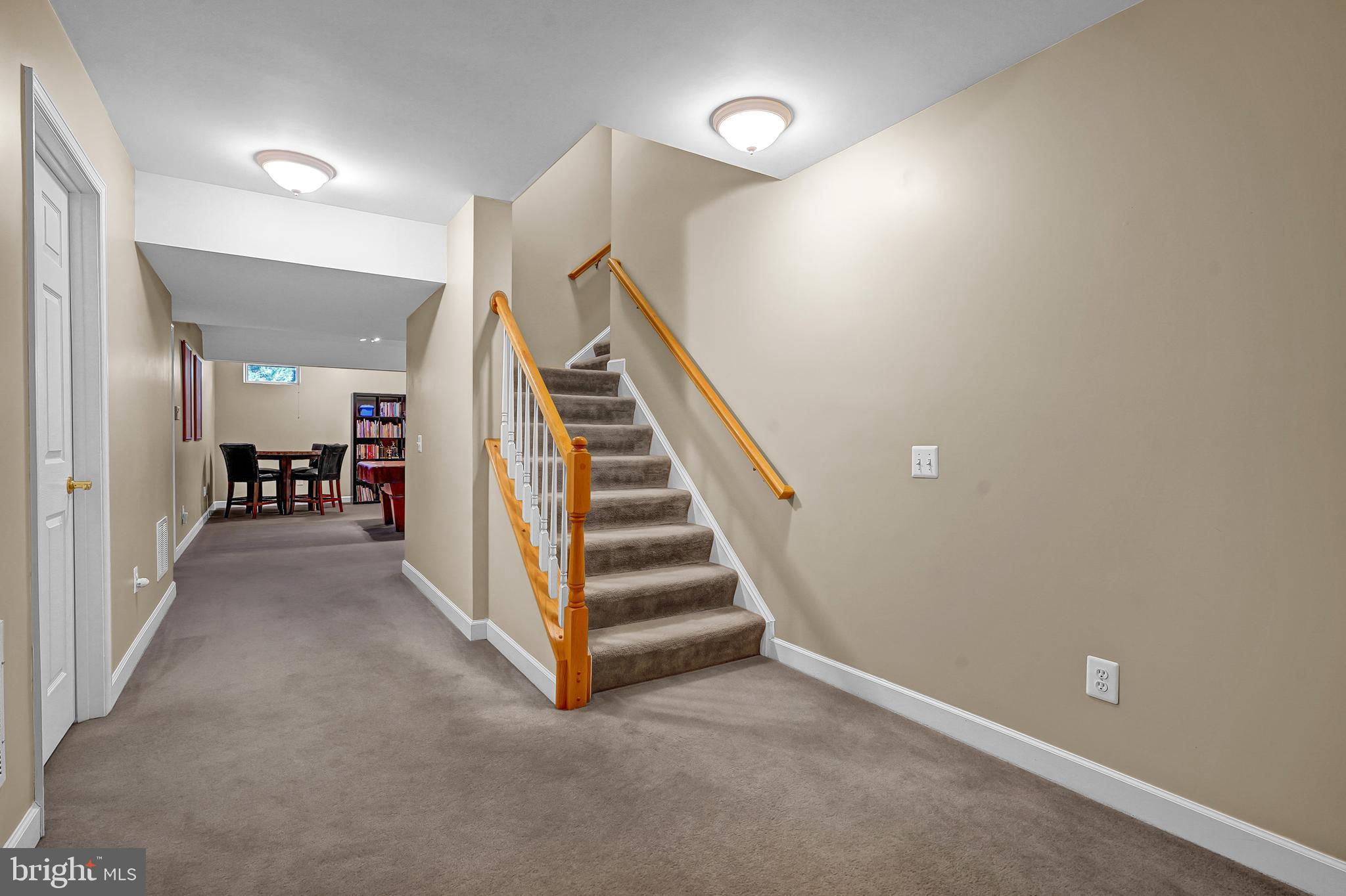 7366 HUNTERS OAK COURT