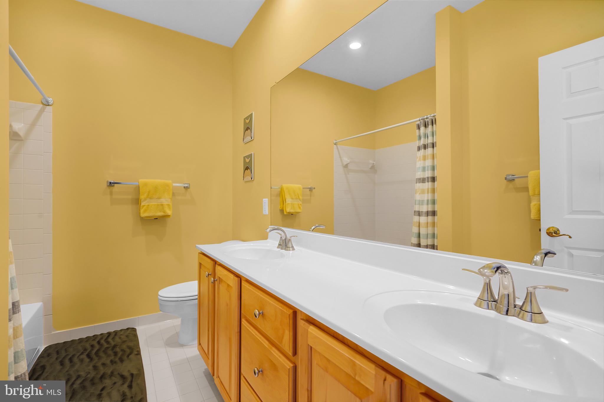 7366 HUNTERS OAK COURT