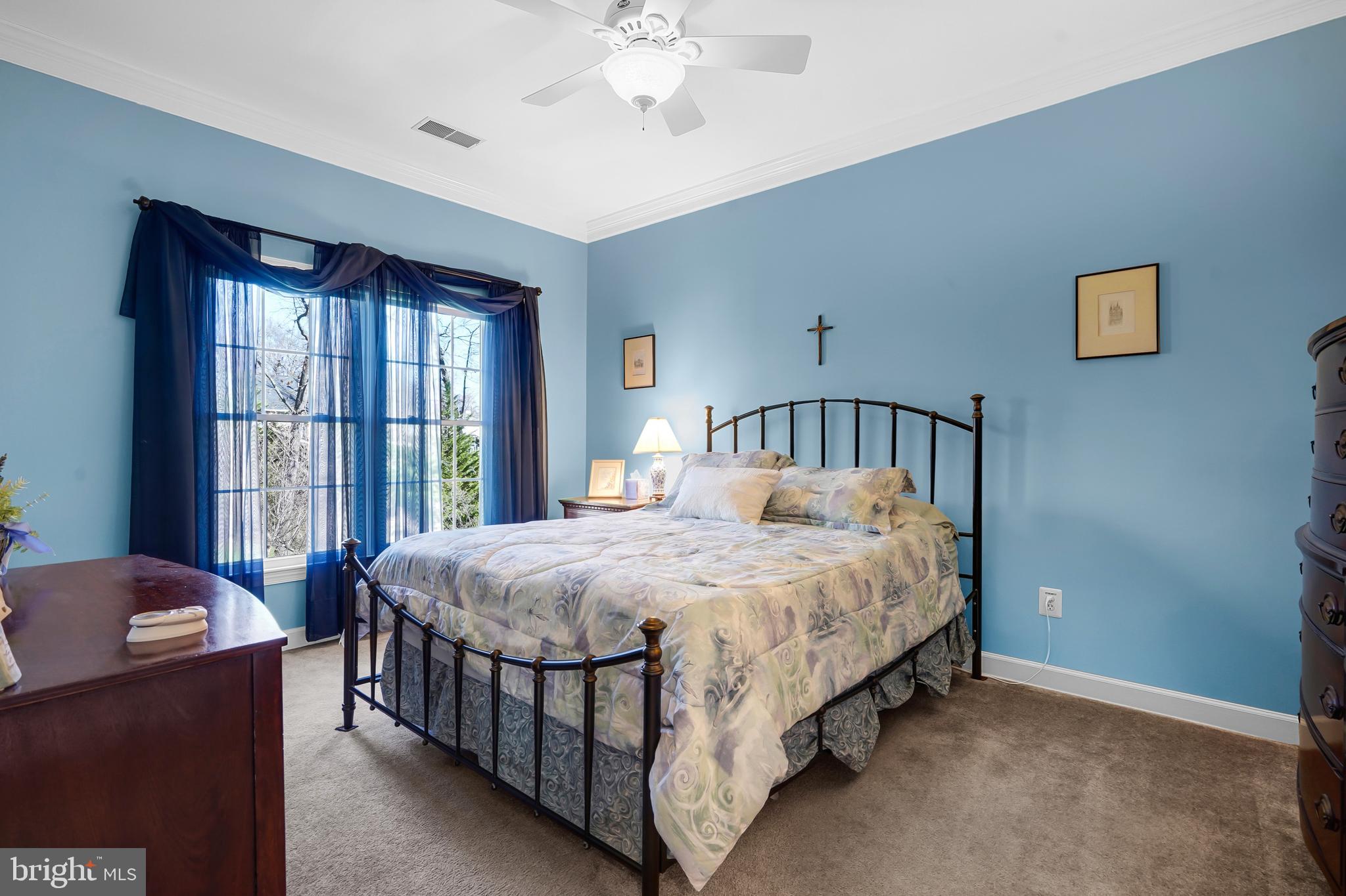 7366 HUNTERS OAK COURT