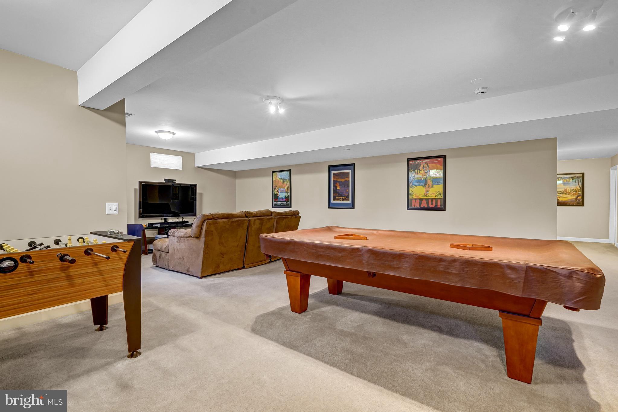 7366 HUNTERS OAK COURT