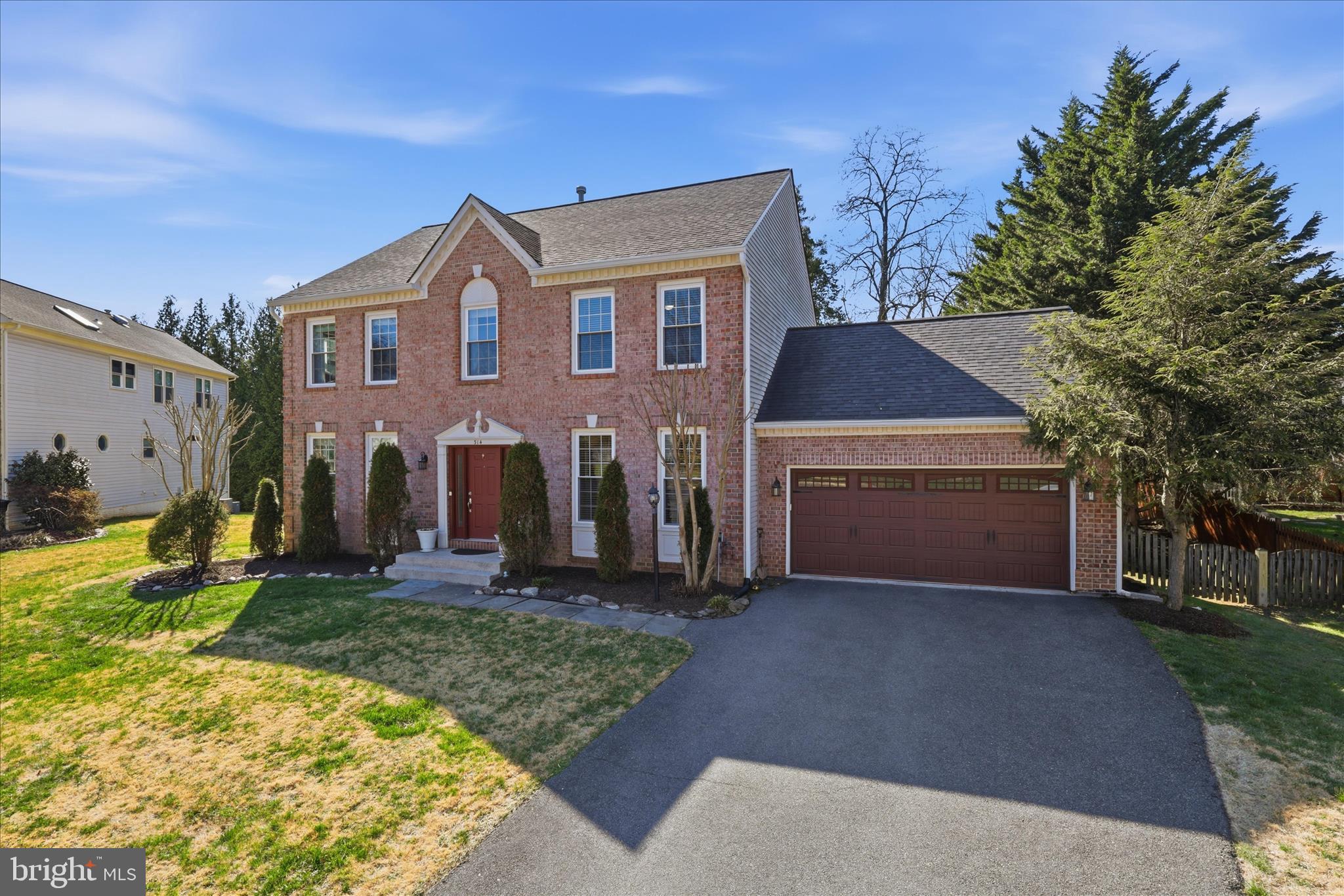 314 ORCHARD COURT NW