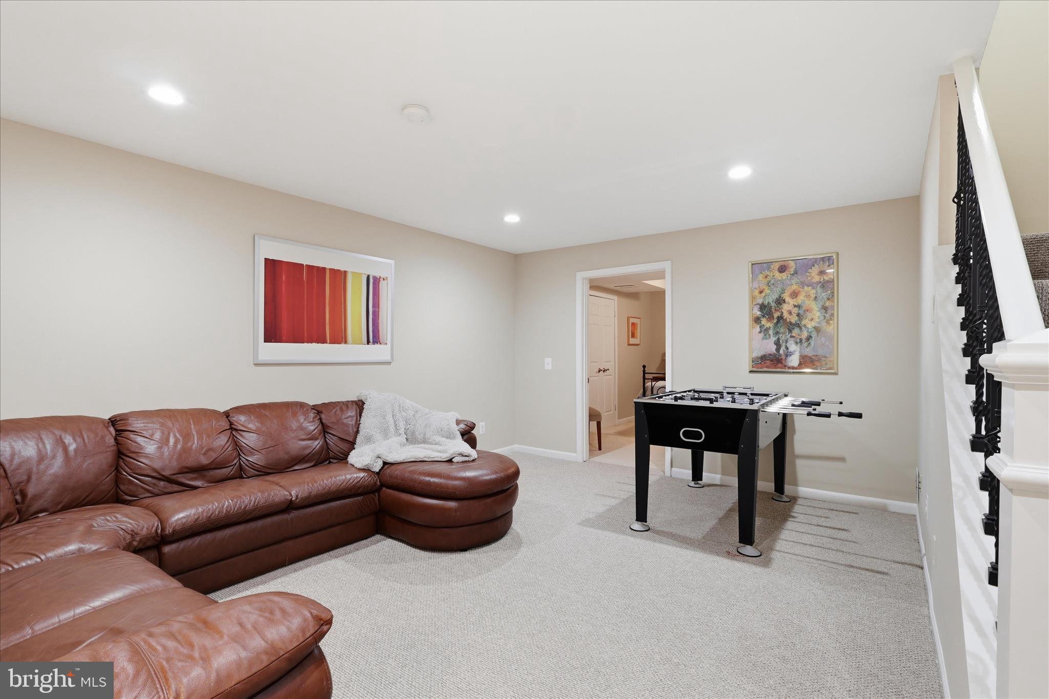 314 ORCHARD COURT NW