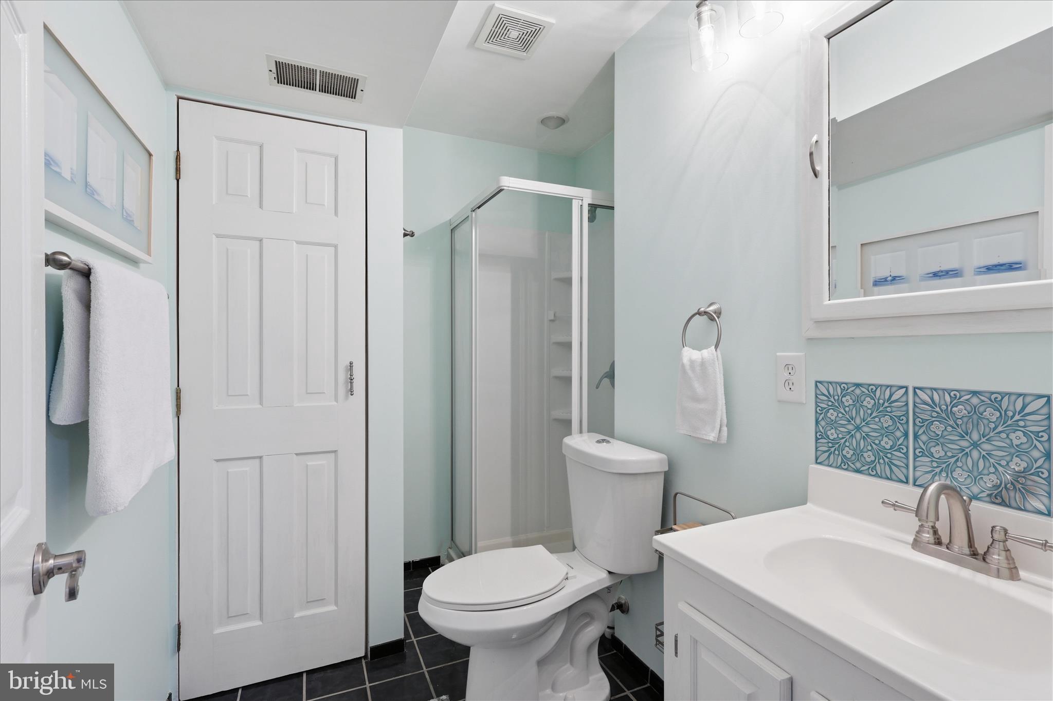 314 ORCHARD COURT NW