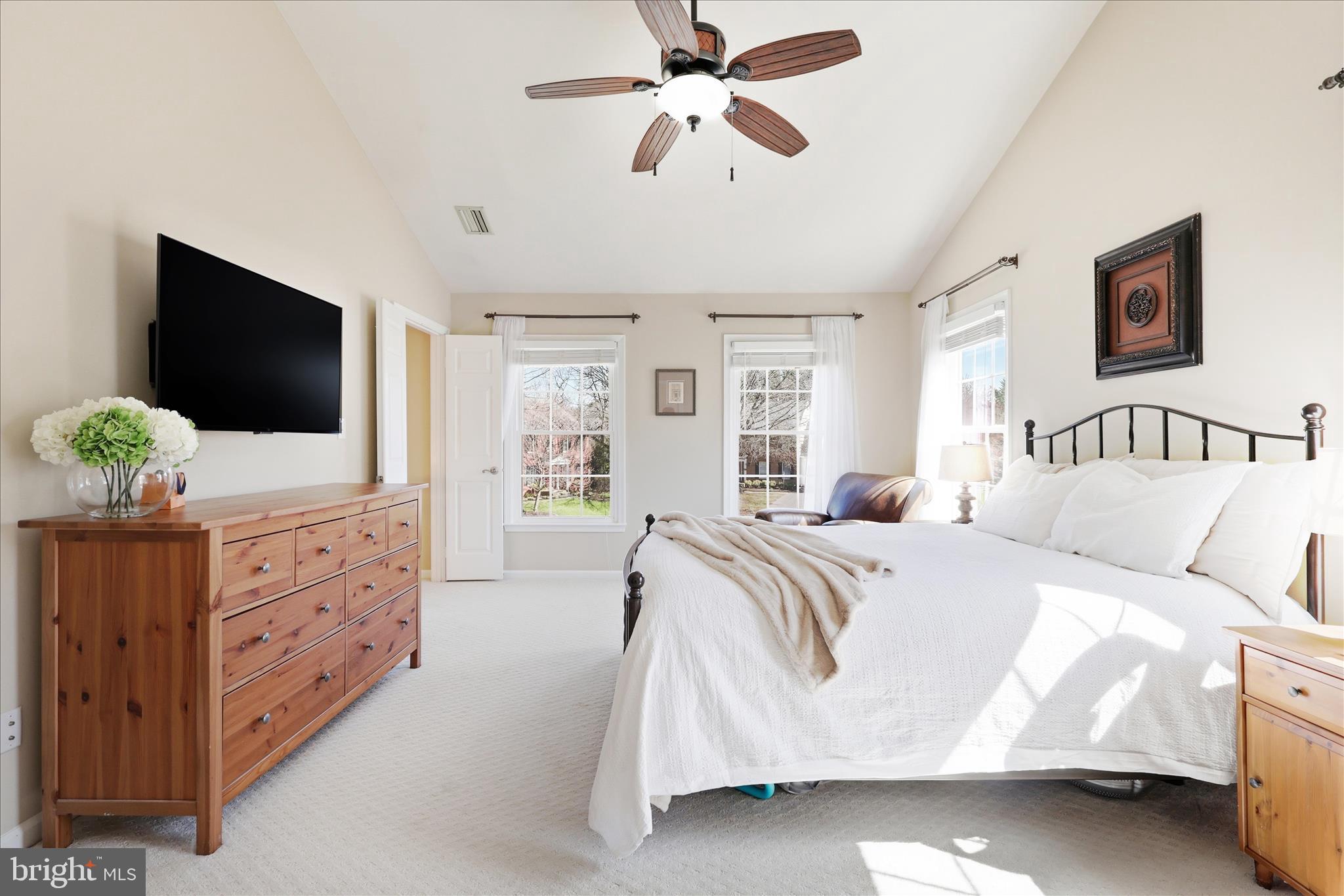 314 ORCHARD COURT NW