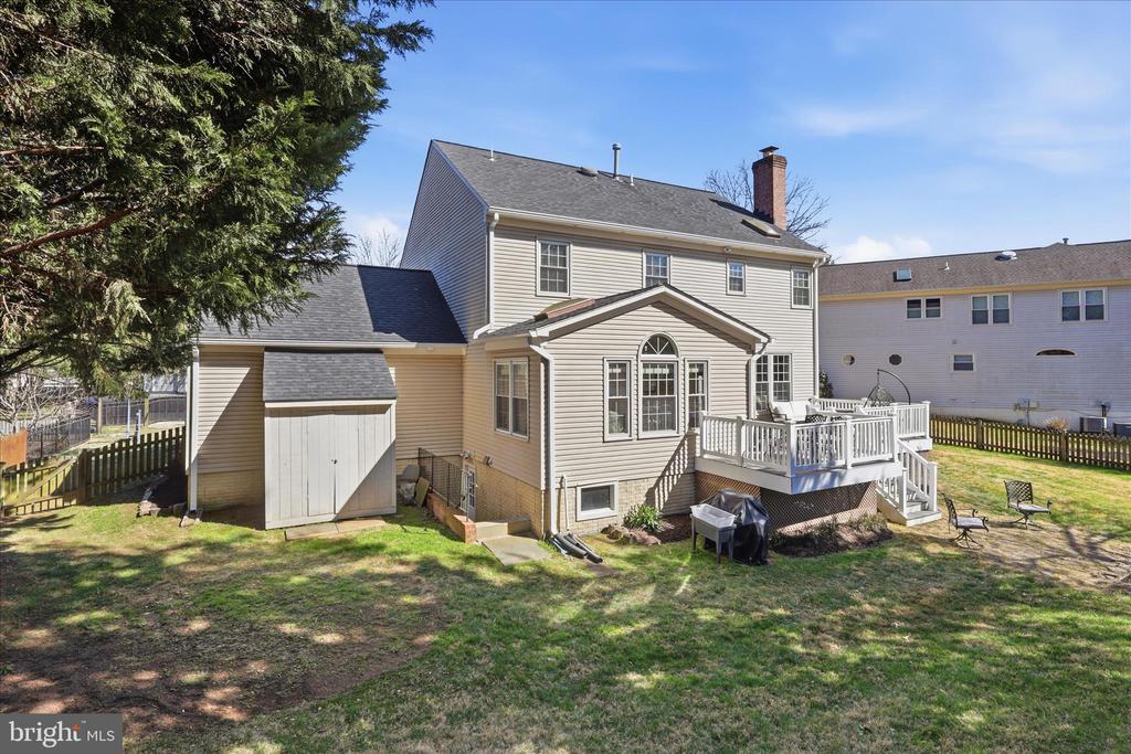 314 ORCHARD COURT NW