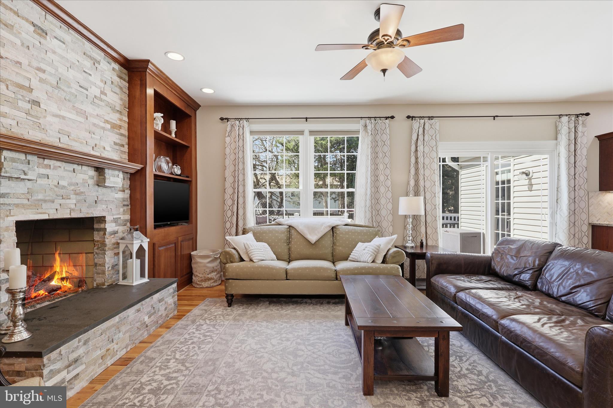 314 ORCHARD COURT NW