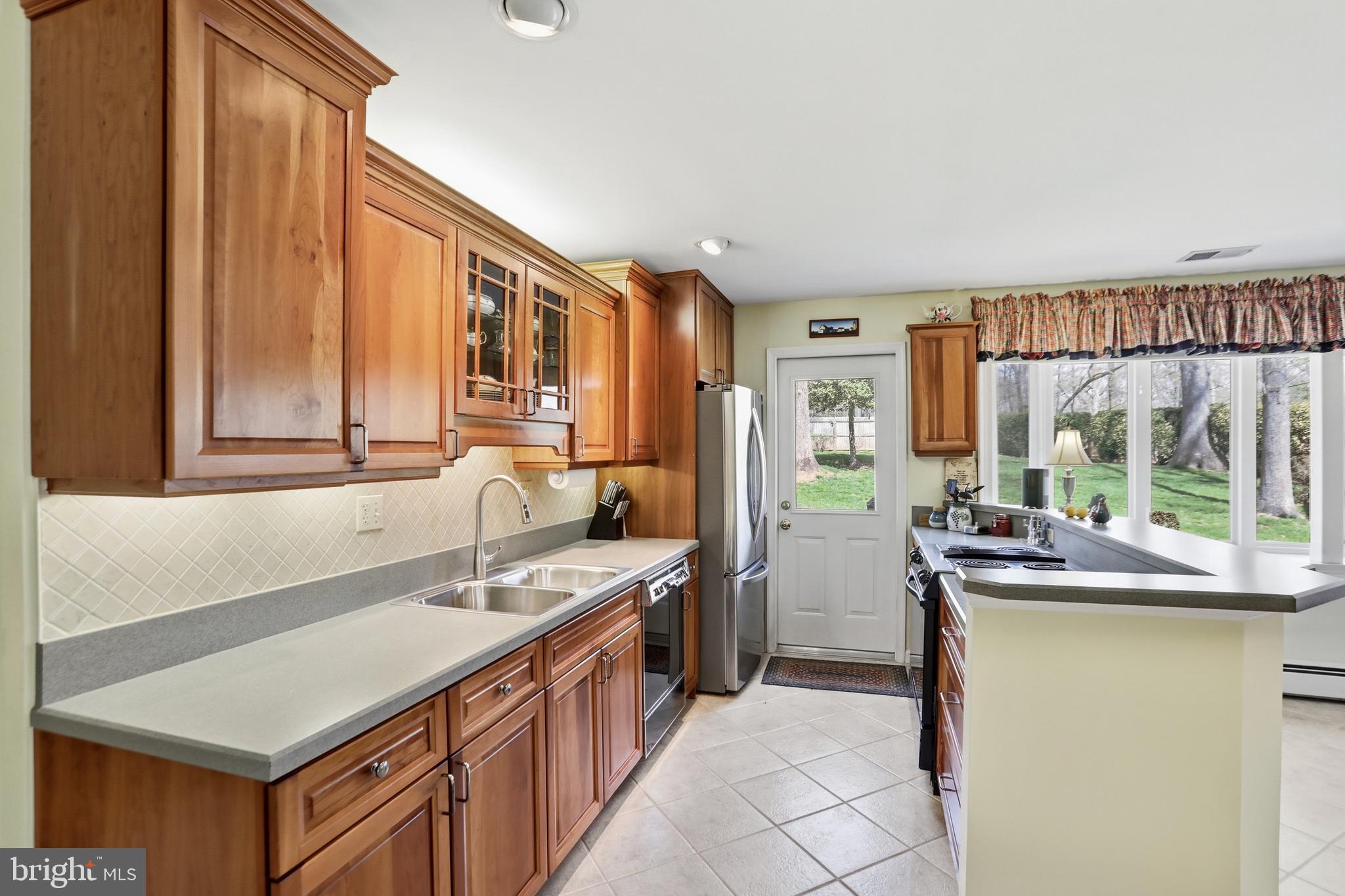 12012 CANTER LANE