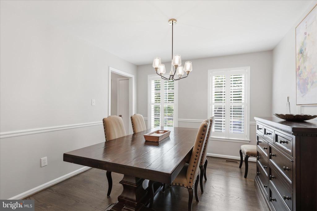 5208 RUFFNER WOODS COURT