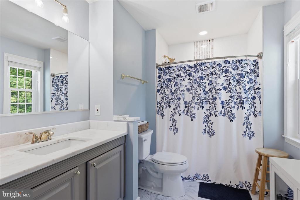 5208 RUFFNER WOODS COURT