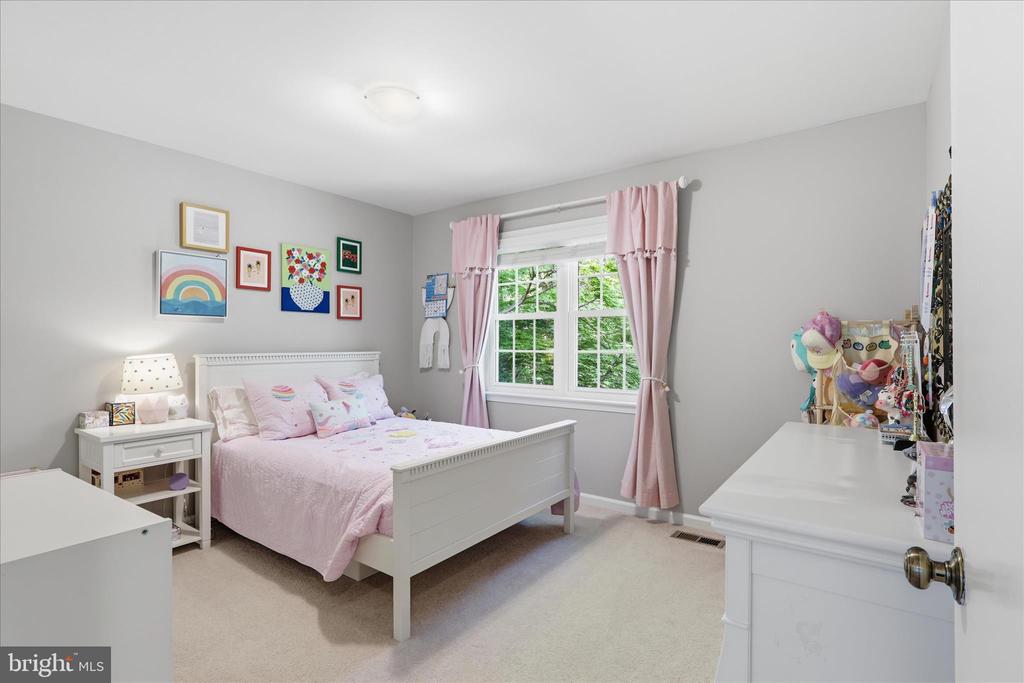 5208 RUFFNER WOODS COURT