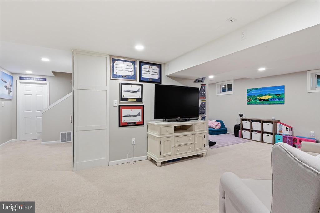 5208 RUFFNER WOODS COURT