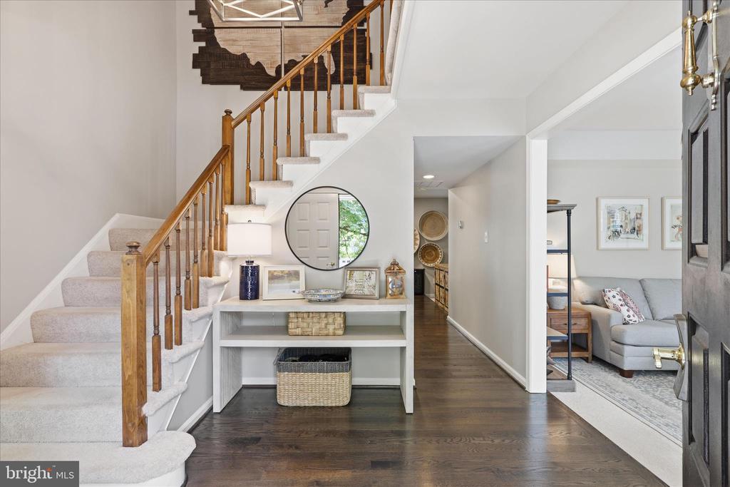 5208 RUFFNER WOODS COURT