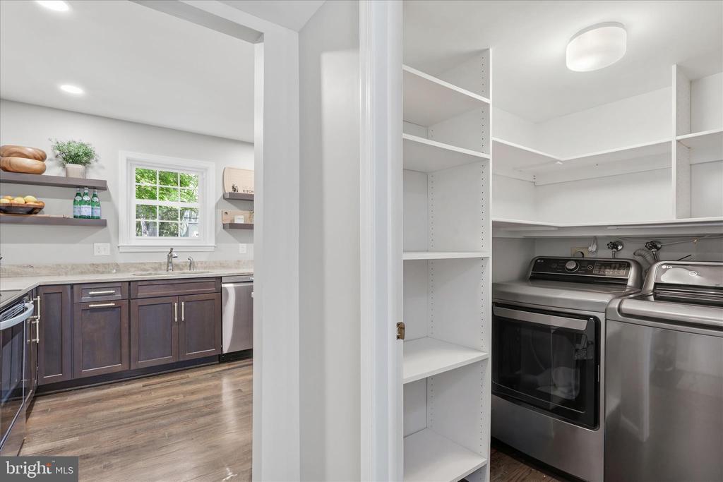 5208 RUFFNER WOODS COURT