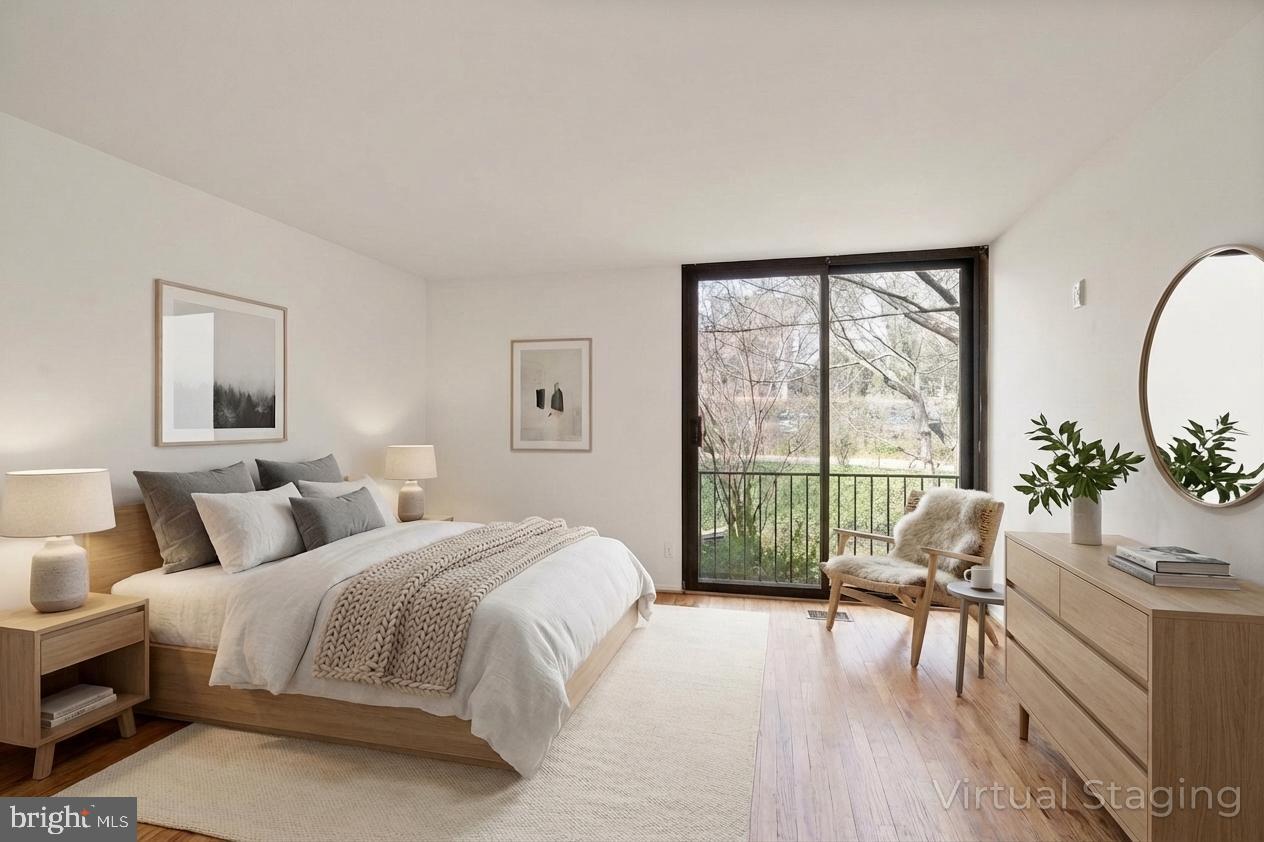 11465 WASHINGTON PLAZA W