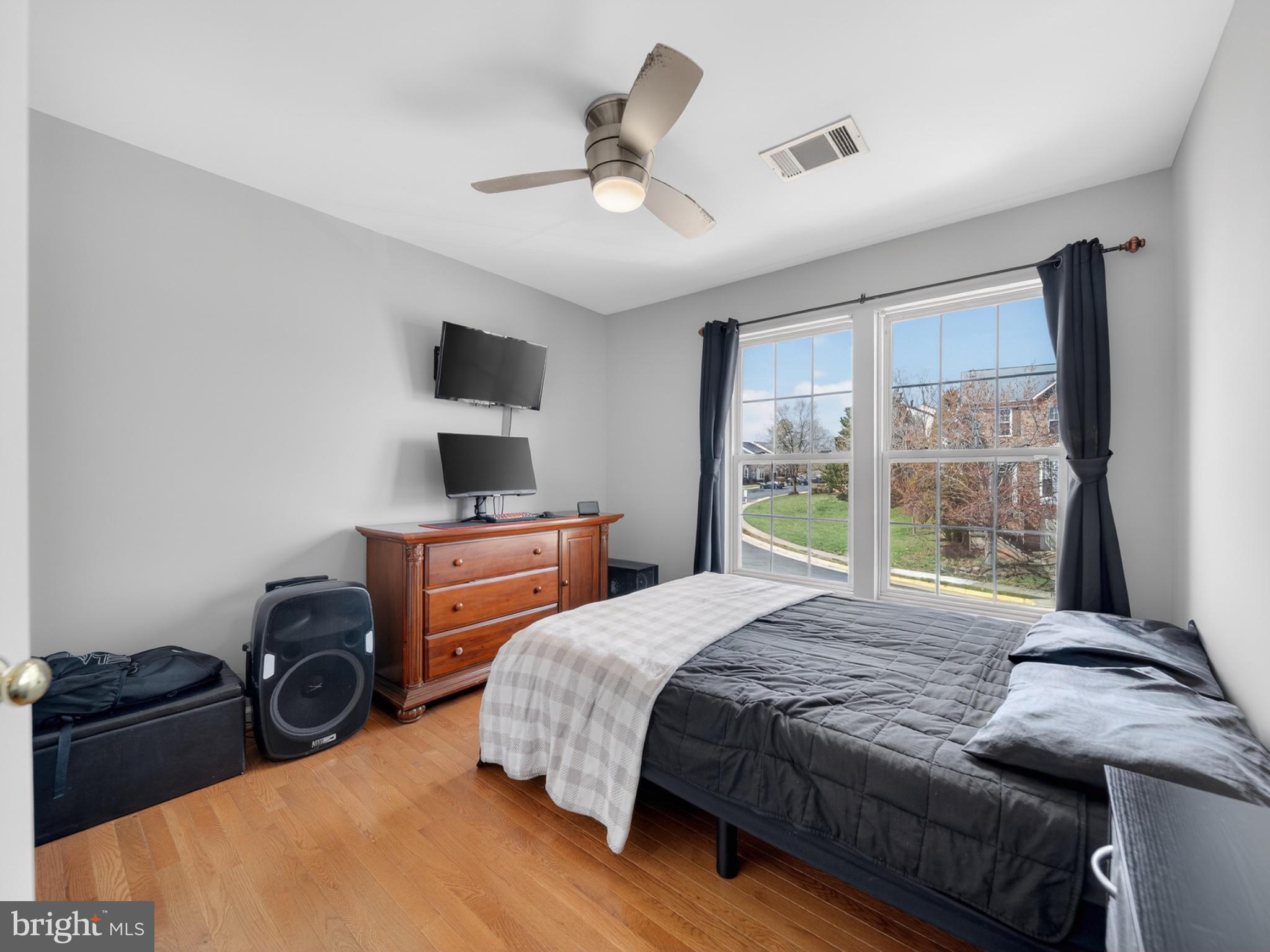 14334 STONEWATER COURT