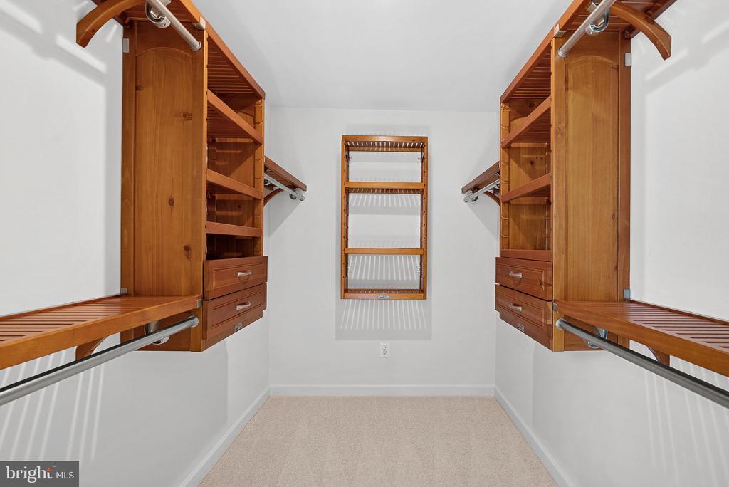 12511 CHASBARB TERRACE