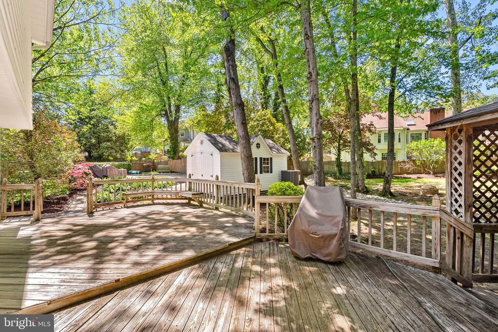12511 CHASBARB TERRACE
