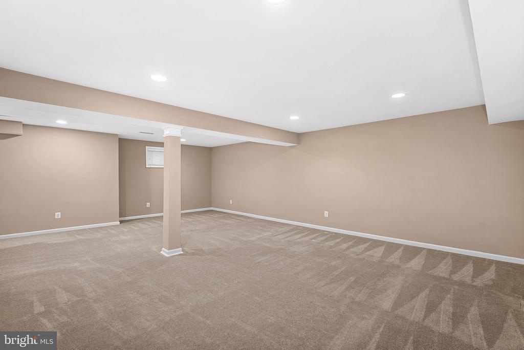 12511 CHASBARB TERRACE