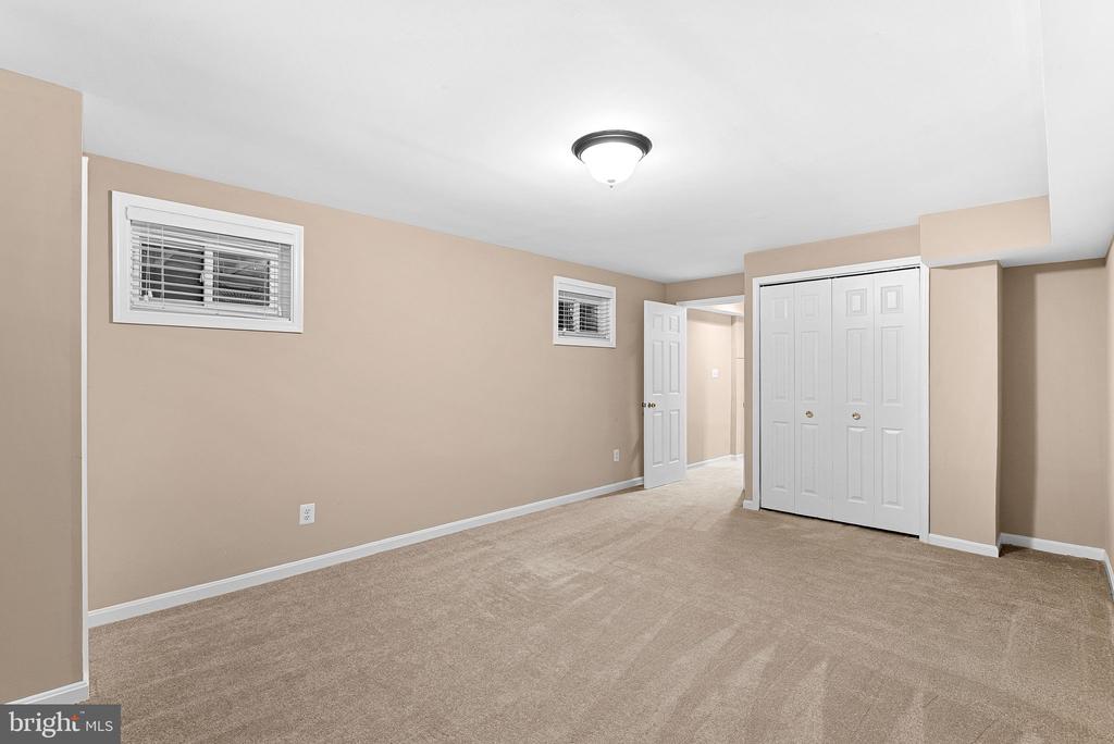 12511 CHASBARB TERRACE