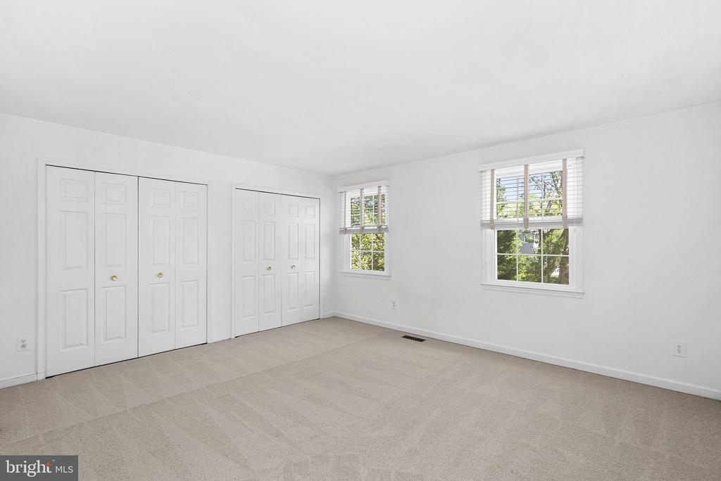 12511 CHASBARB TERRACE