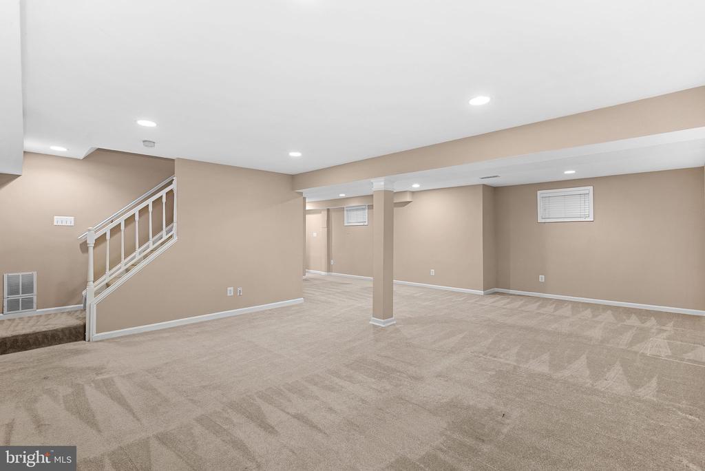 12511 CHASBARB TERRACE