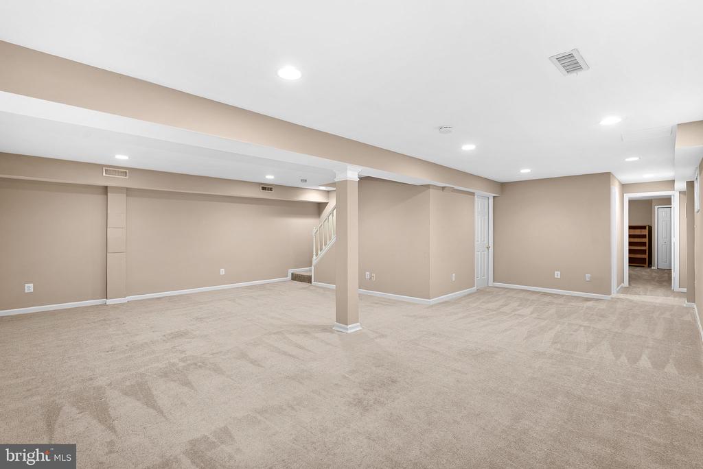 12511 CHASBARB TERRACE