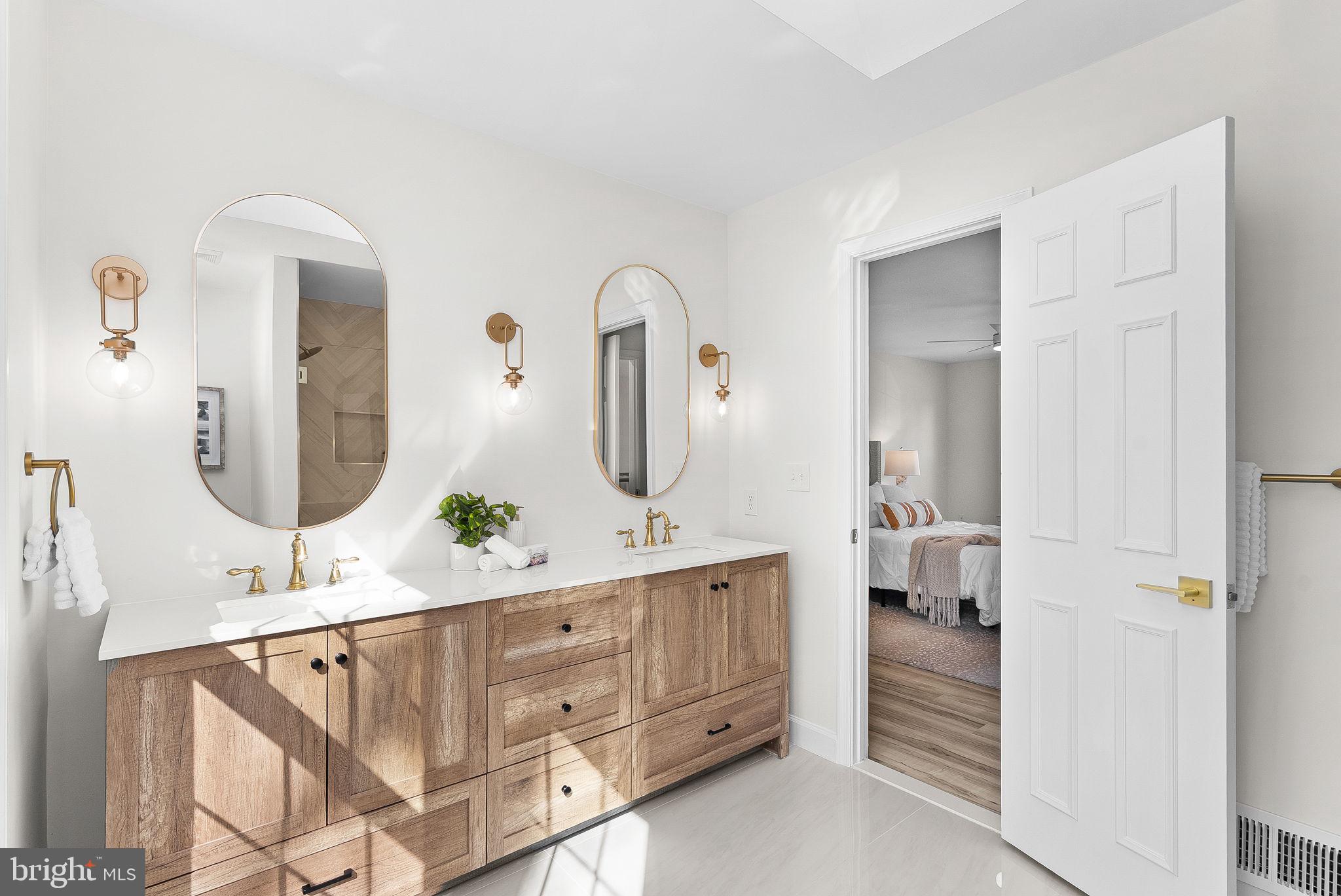 13208 TUCKAWAY DRIVE