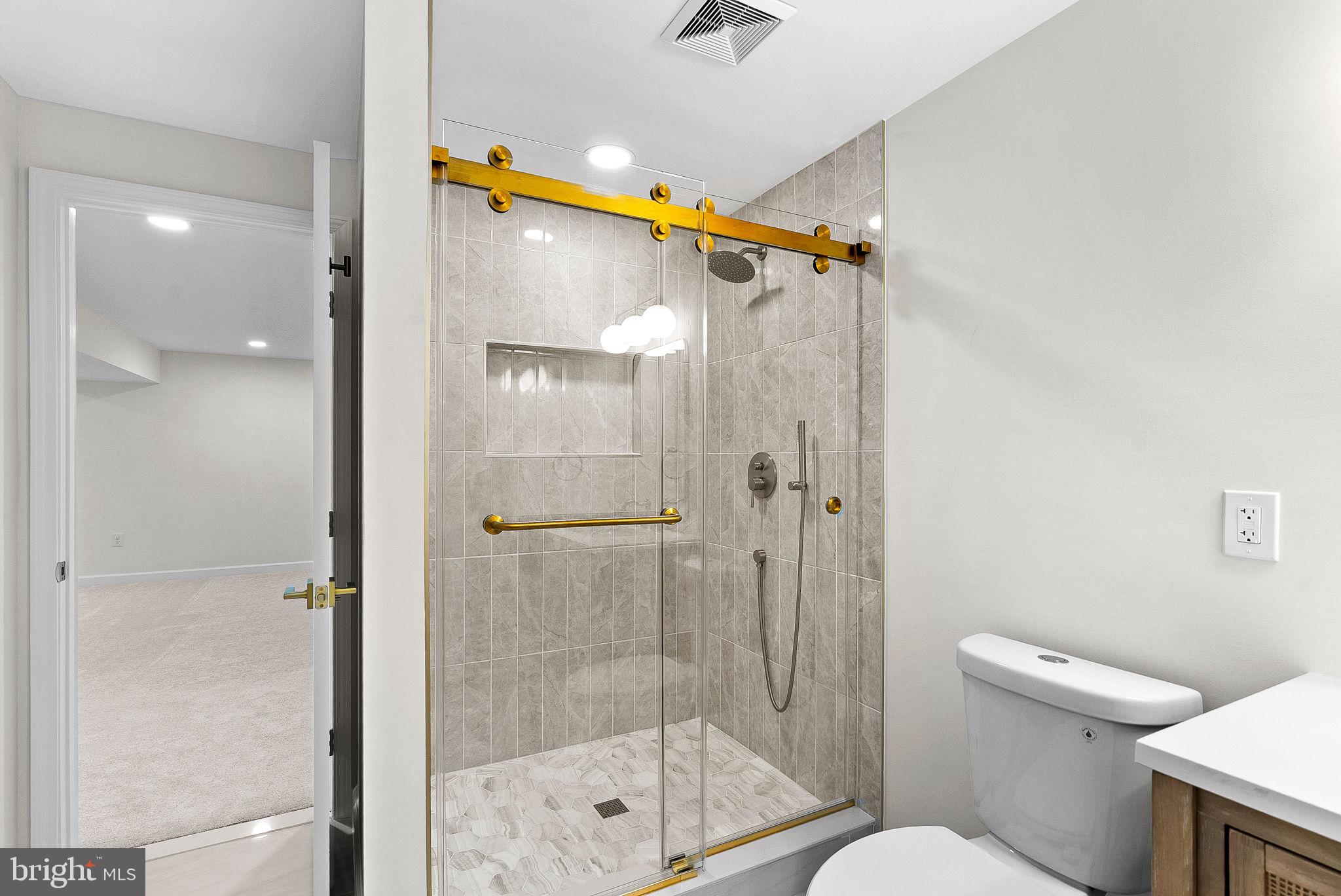 13208 TUCKAWAY DRIVE