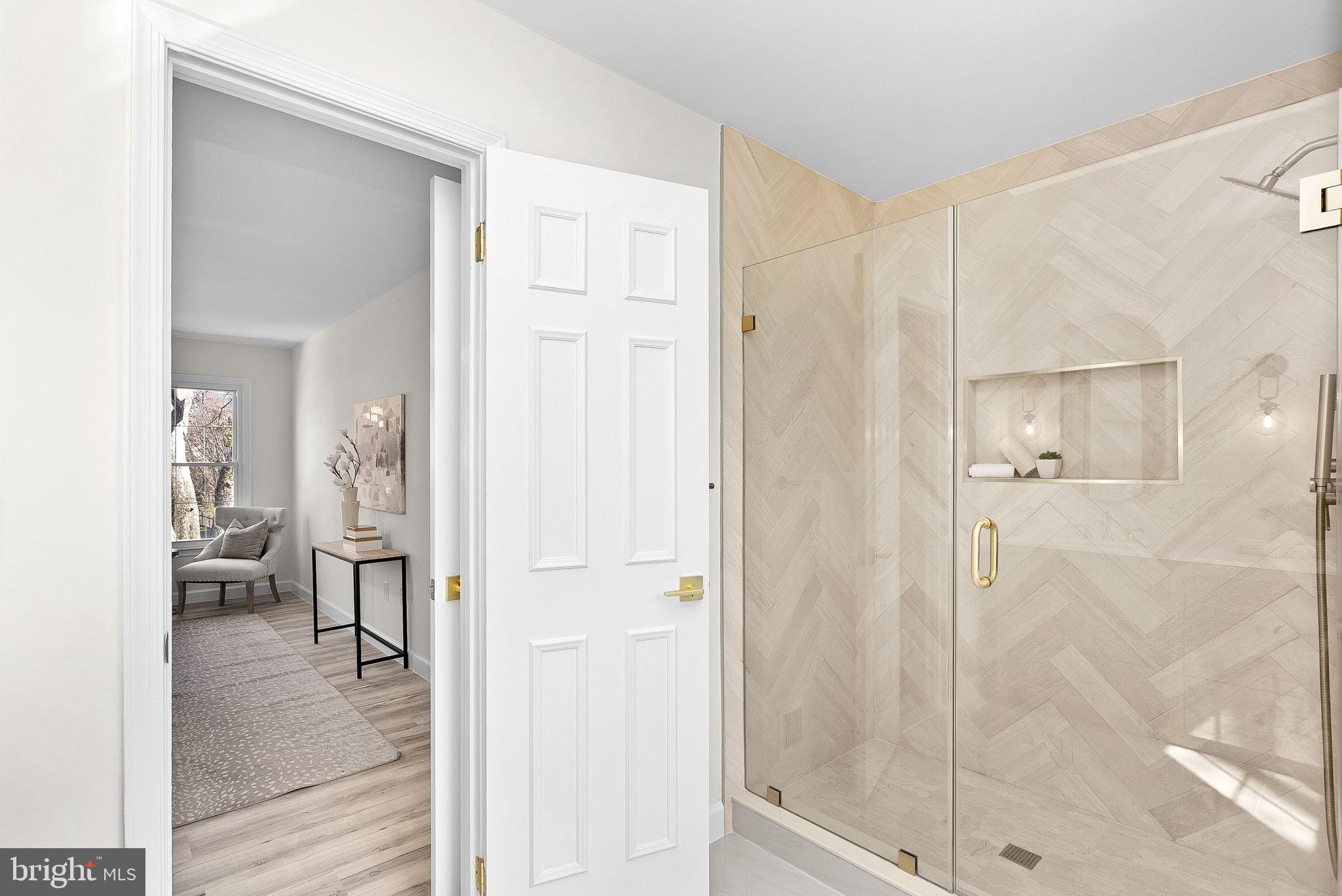 13208 TUCKAWAY DRIVE