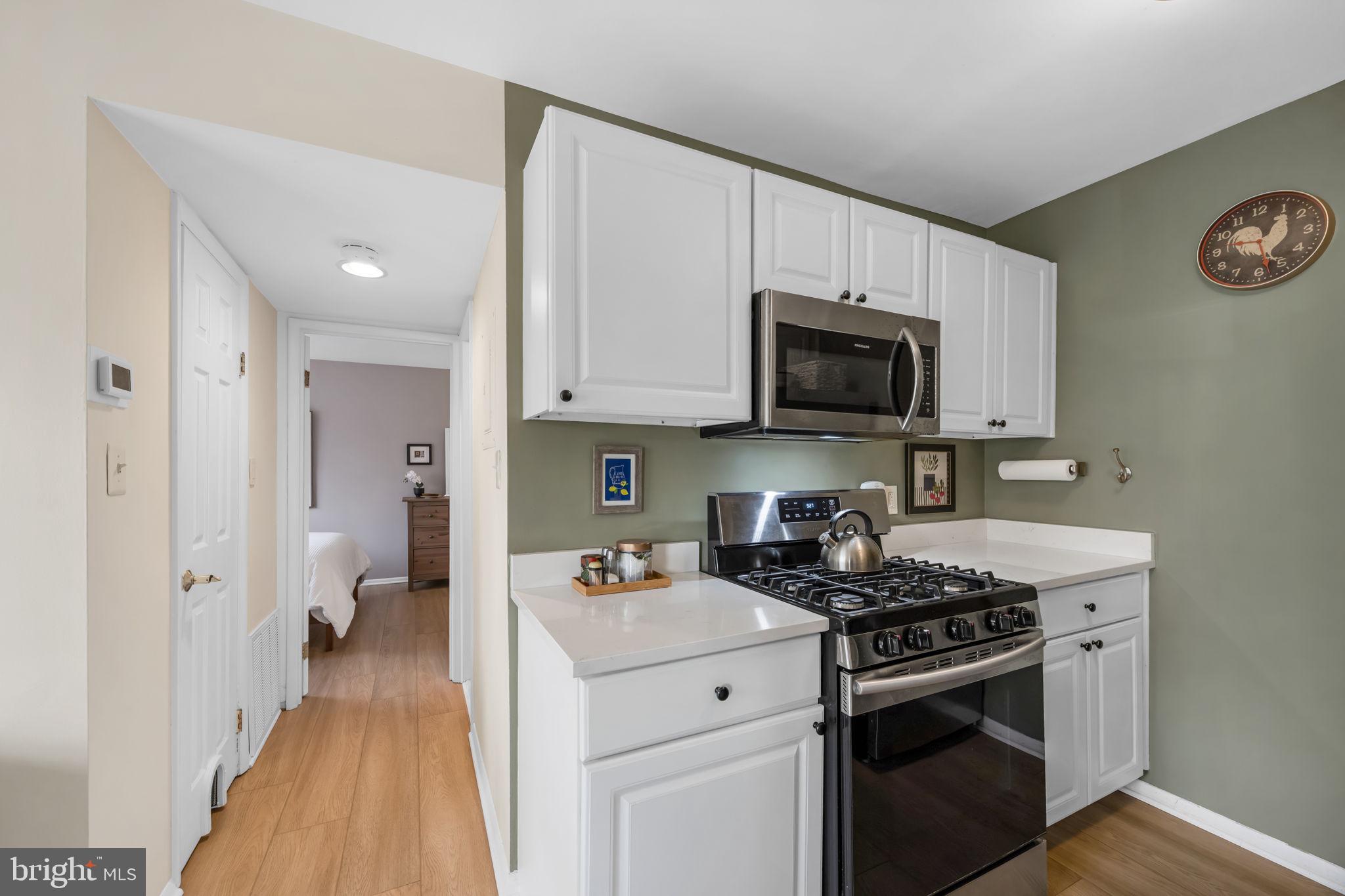 4909 AMERICANA DRIVE 106