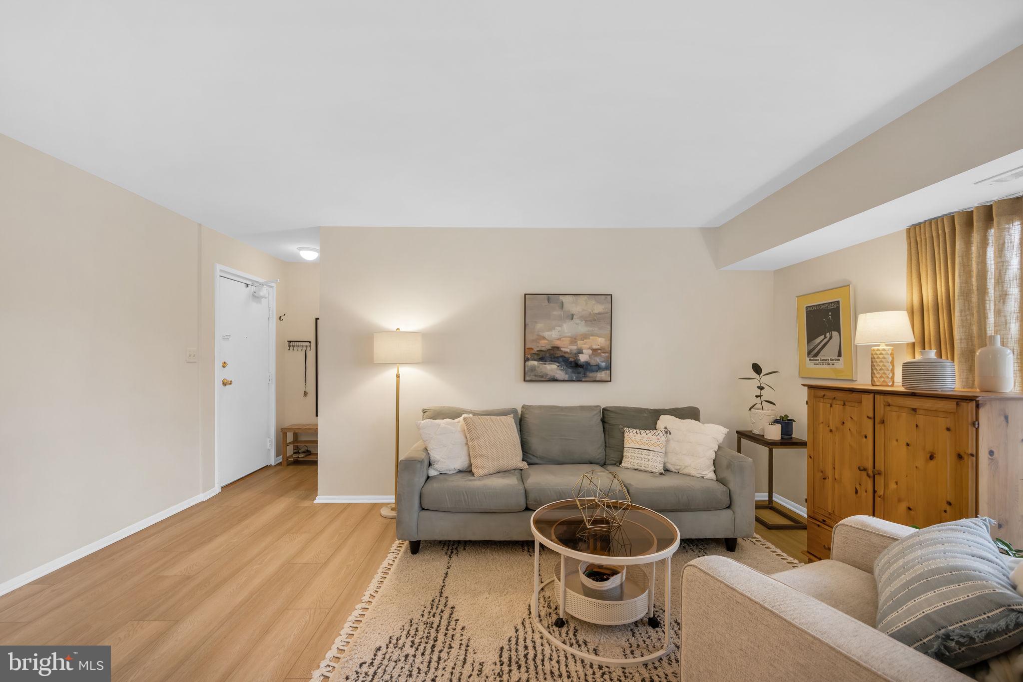 4909 AMERICANA DRIVE 106