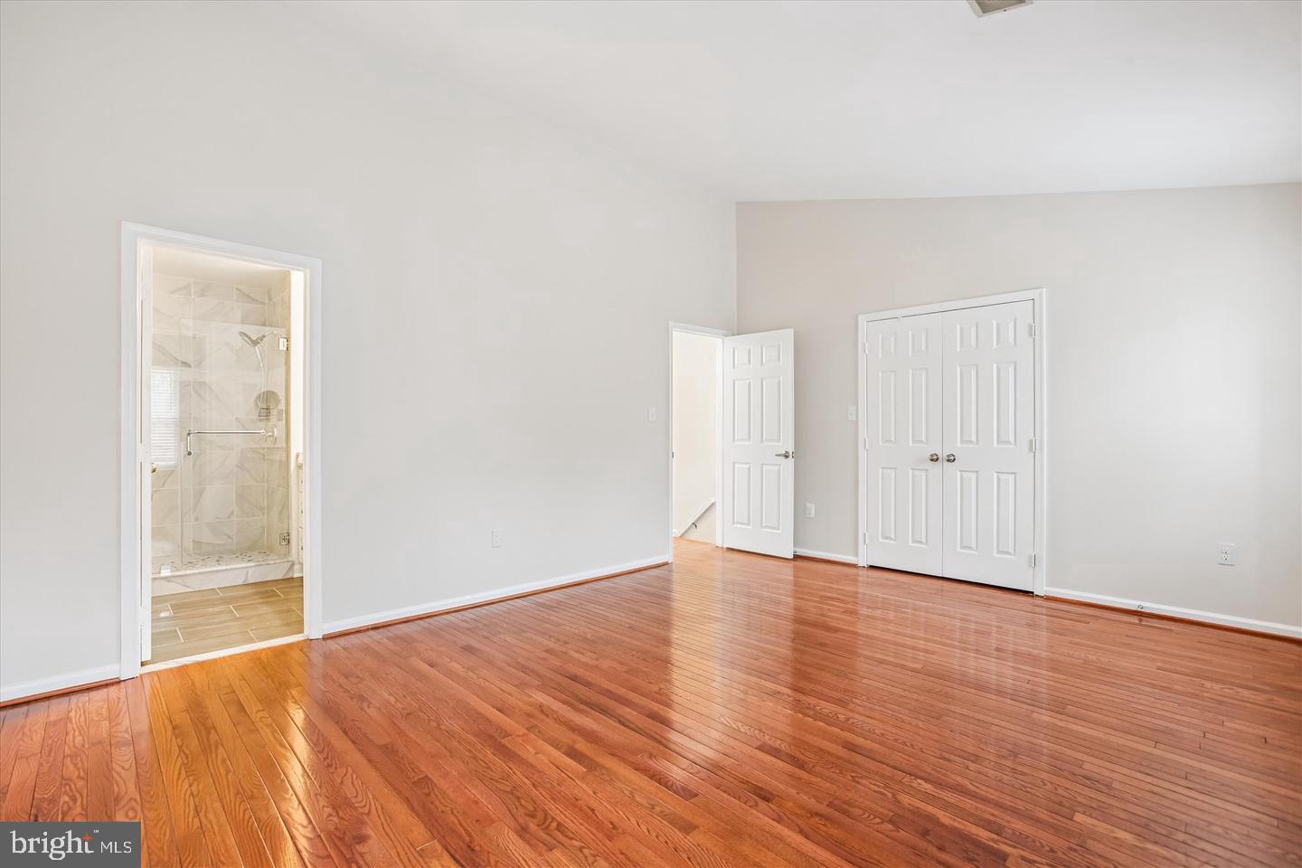 7728 HICKORY GLEN WAY