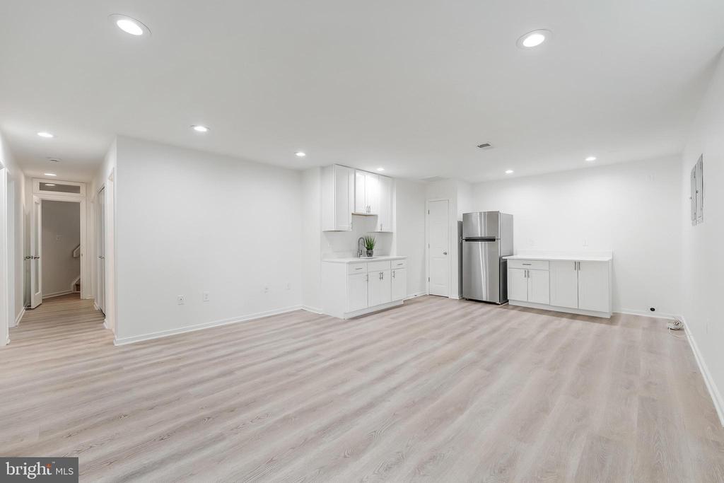 2118 OWLS COVE LANE