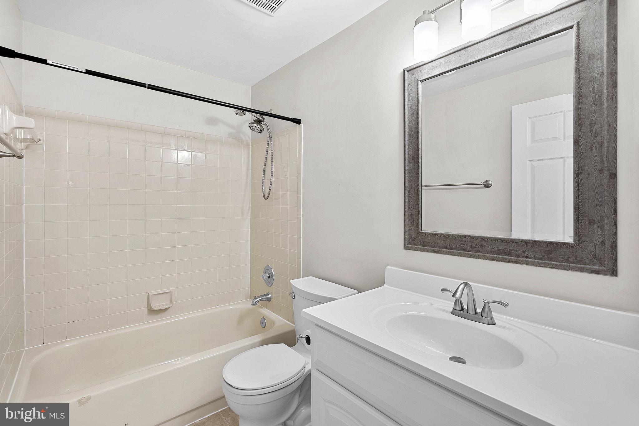 6511 SKYLEMAR TRAIL
