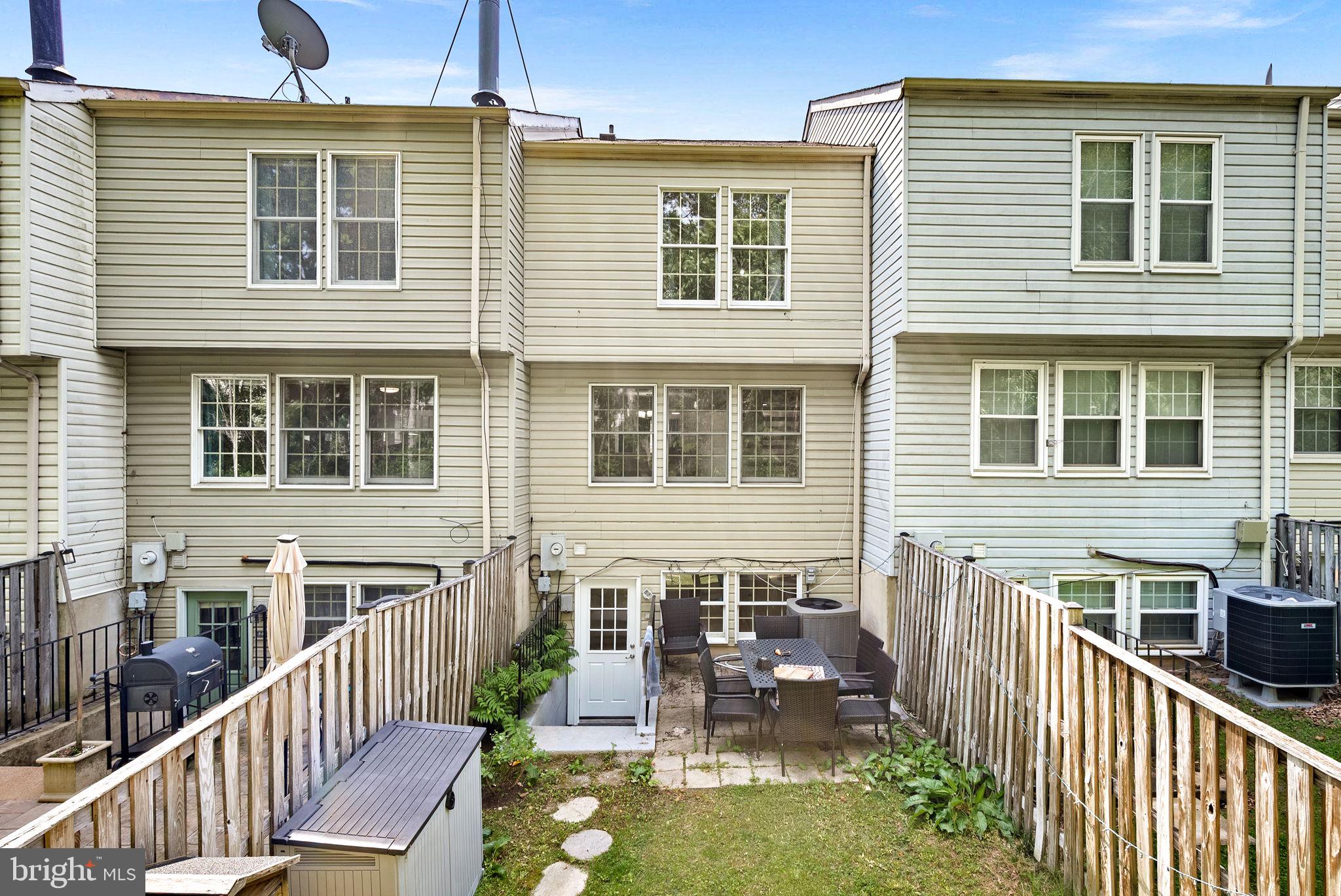6511 SKYLEMAR TRAIL