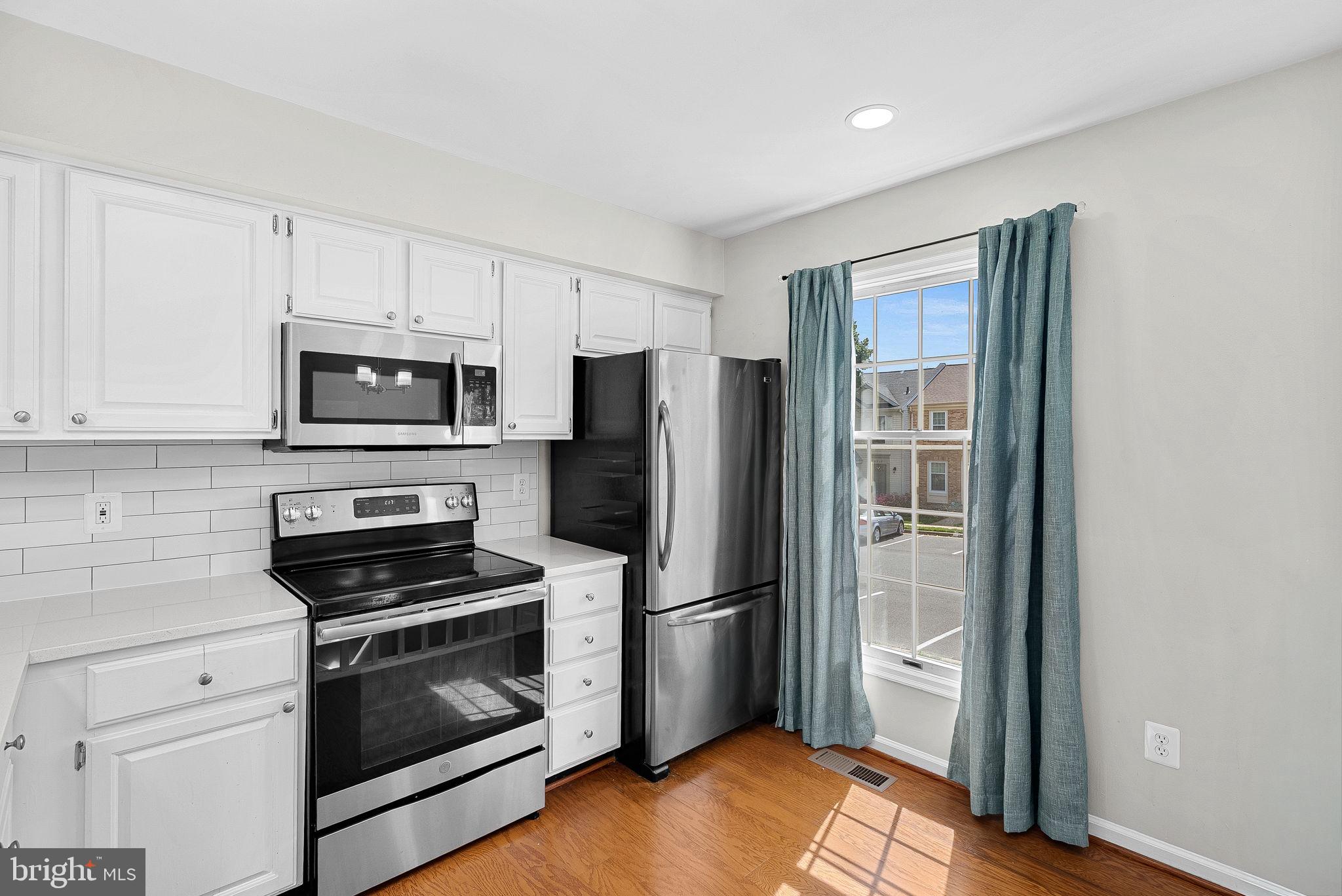6511 SKYLEMAR TRAIL
