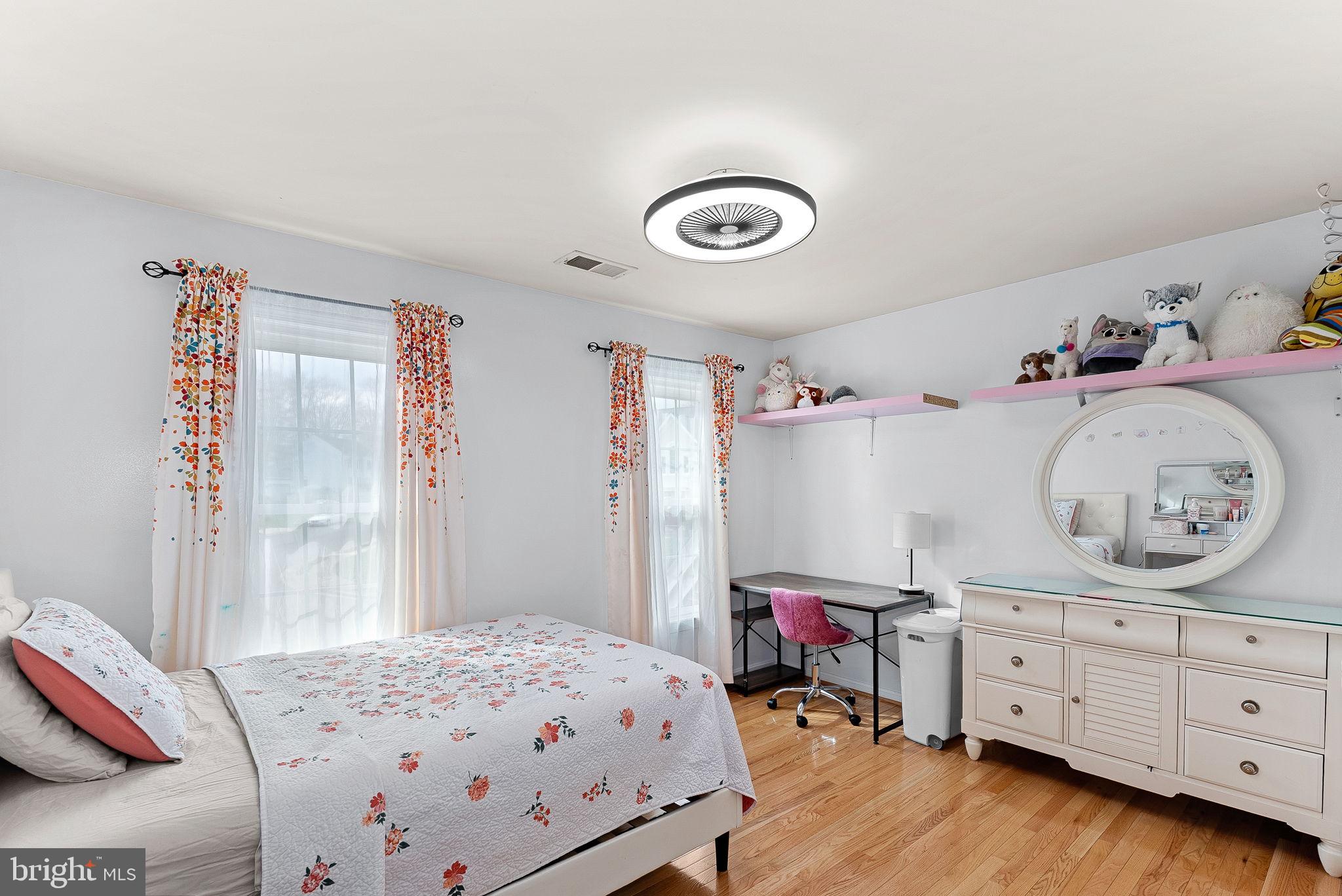 8605 WOODWREN TERRACE