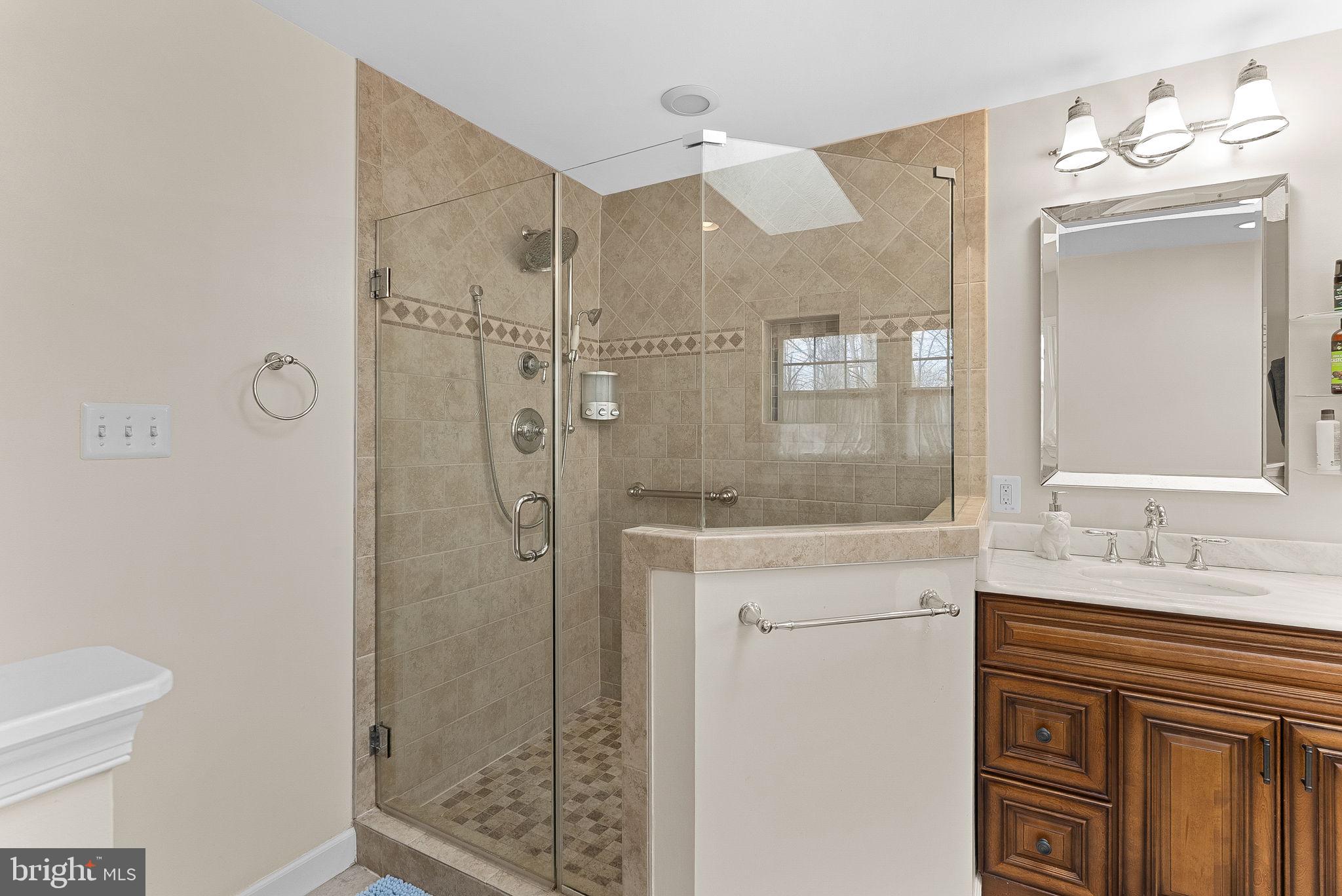 8605 WOODWREN TERRACE