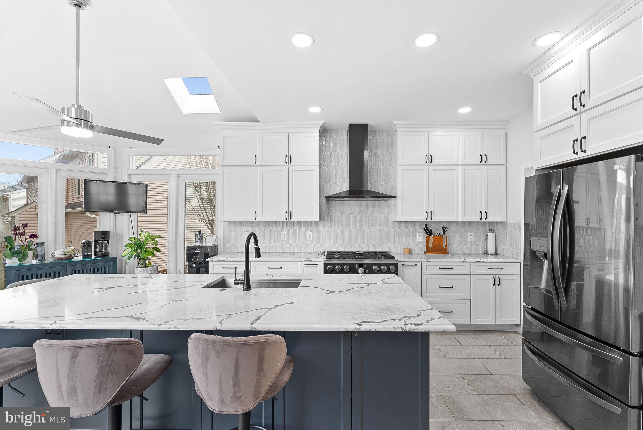 8605 WOODWREN TERRACE