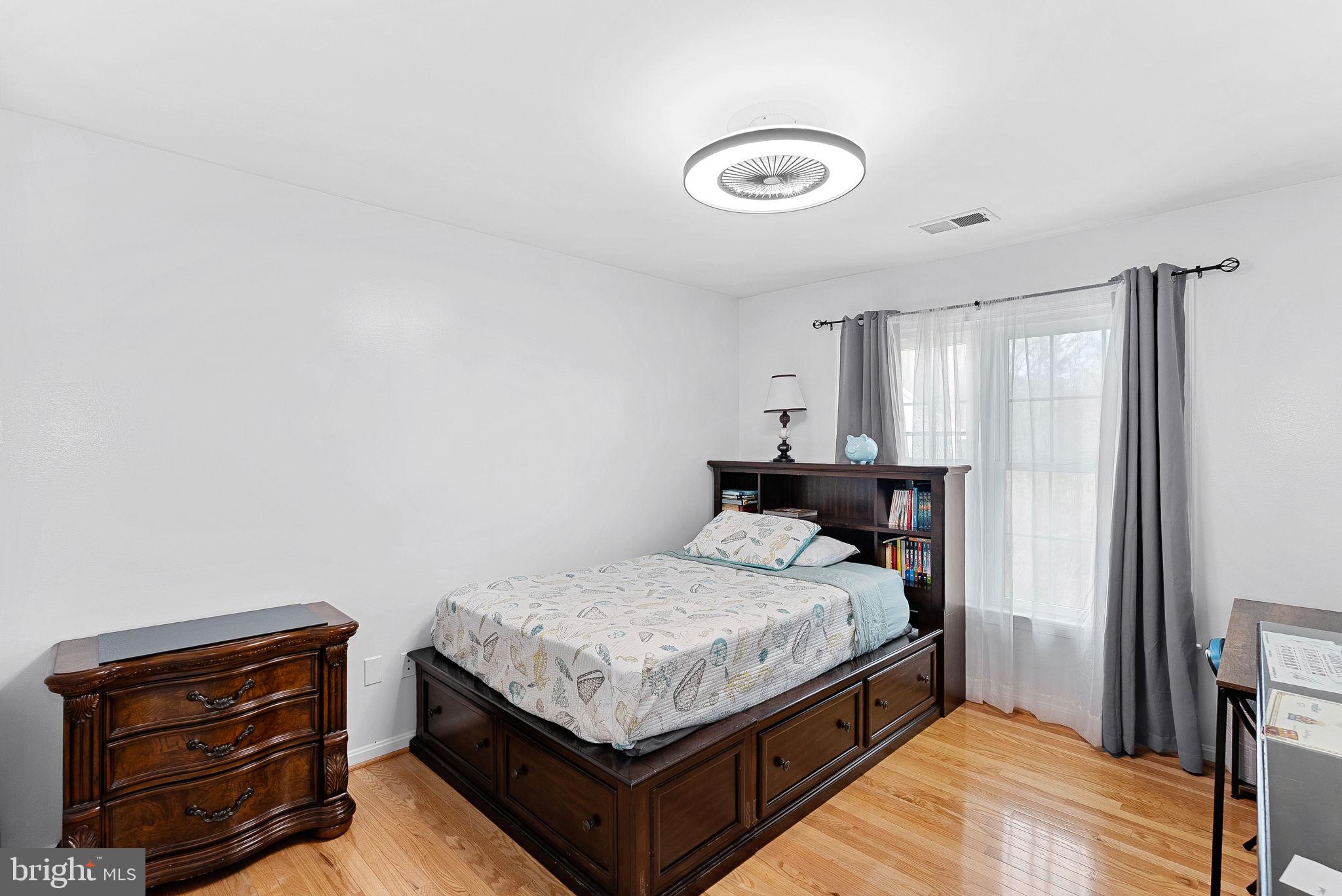 8605 WOODWREN TERRACE