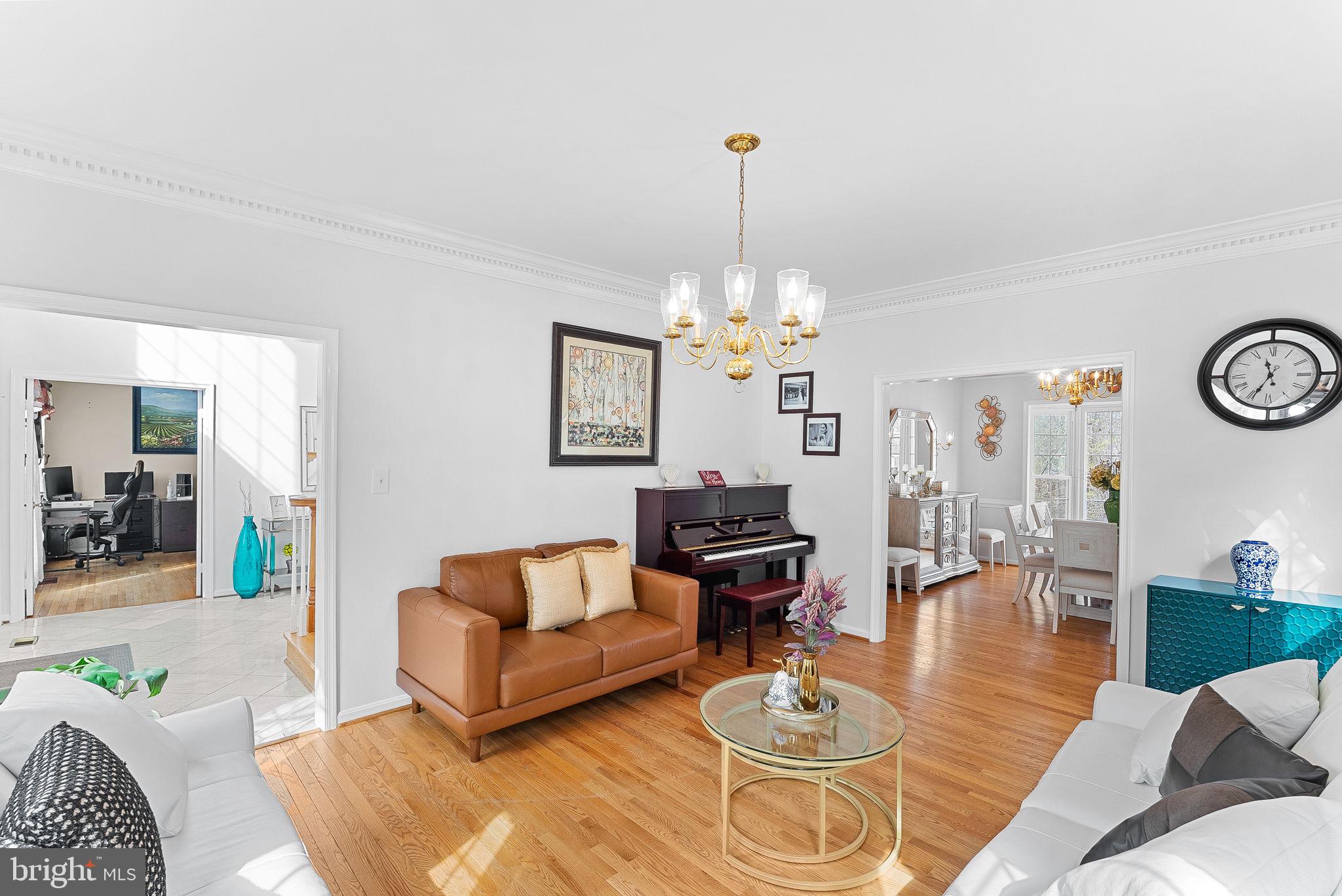 8605 WOODWREN TERRACE